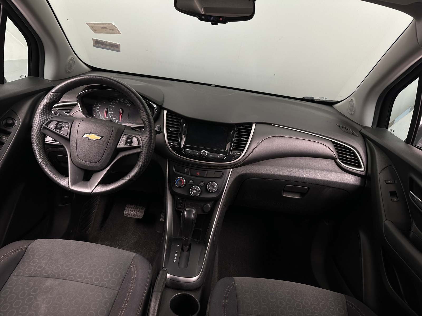 Thumbnail: 2020 Chevrolet Trax - 3