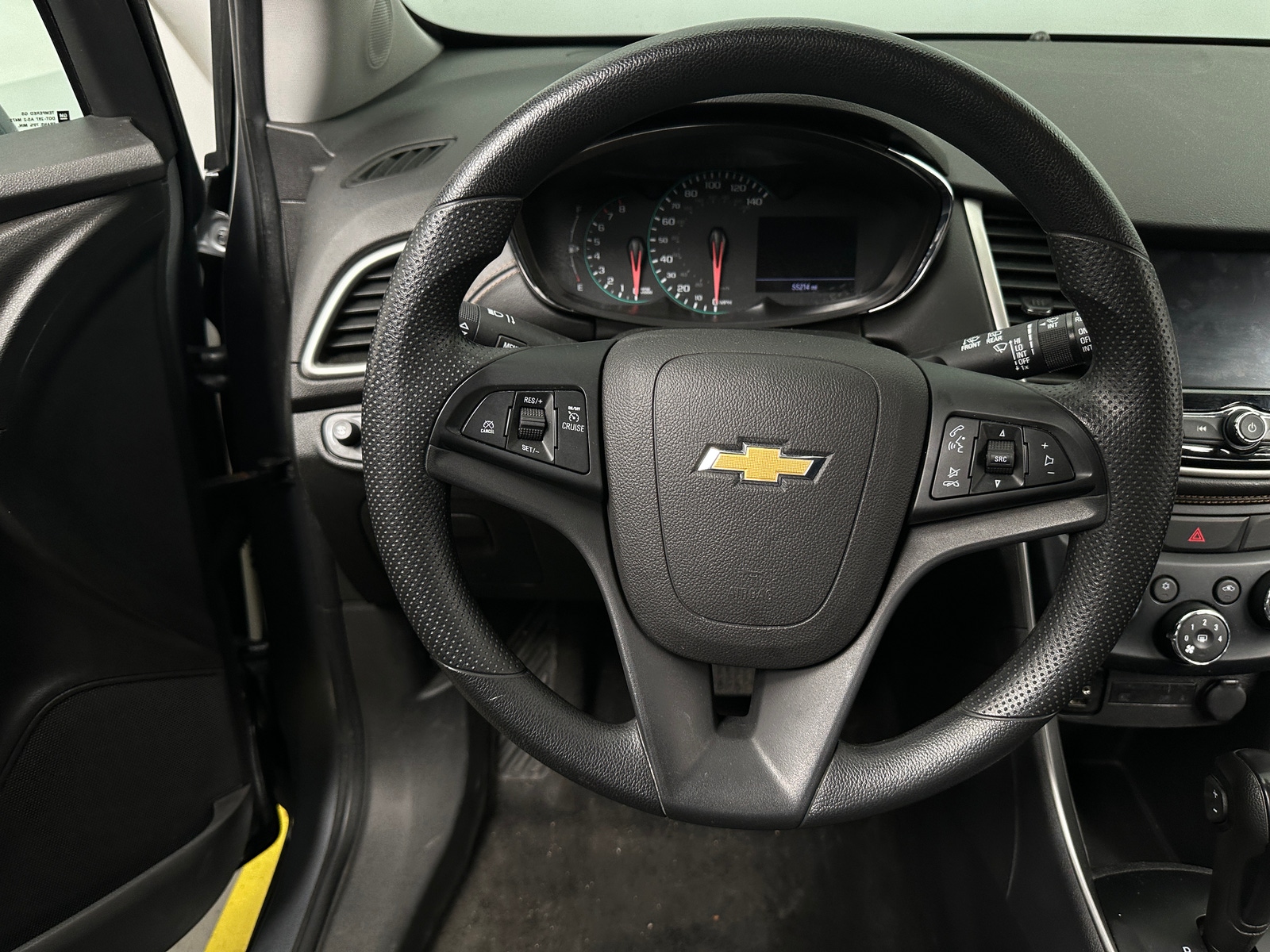 Thumbnail: 2020 Chevrolet Trax - 5