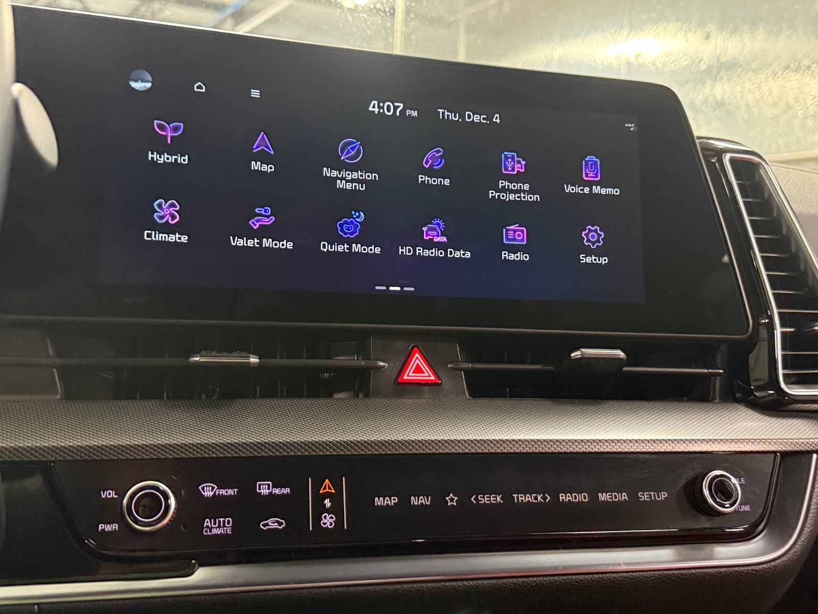 Thumbnail: 2025 Kia Sportage - 3