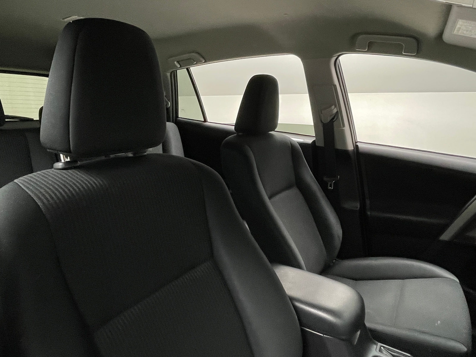 Thumbnail: 2017 Toyota RAV4 - 2