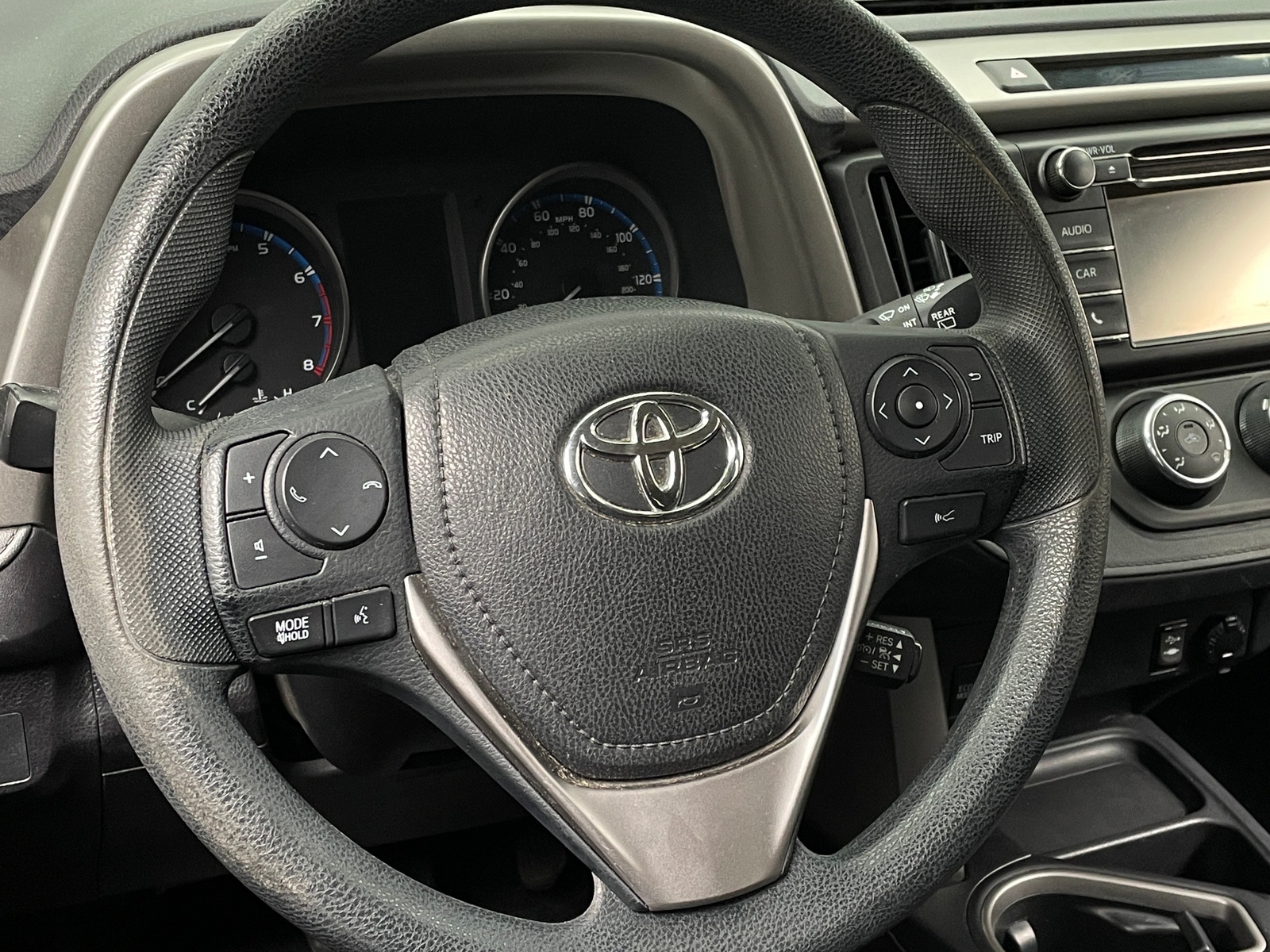 Thumbnail: 2017 Toyota RAV4 - 5