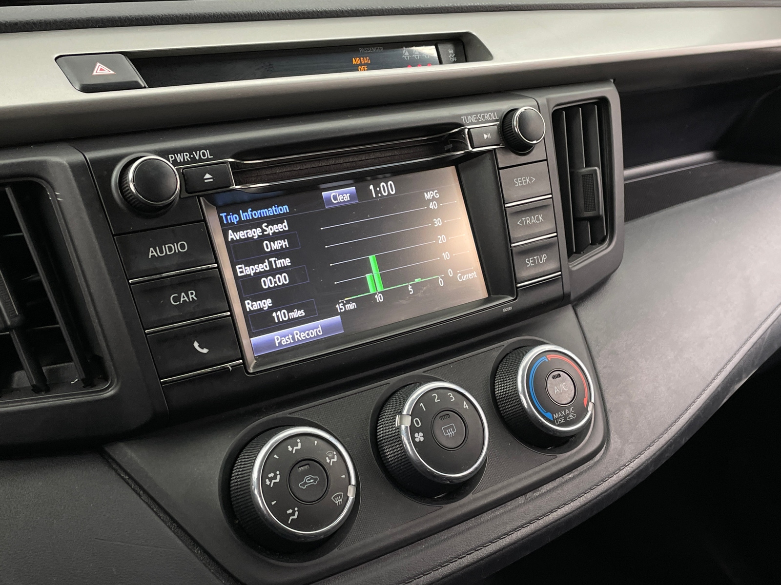 Thumbnail: 2017 Toyota RAV4 - 4