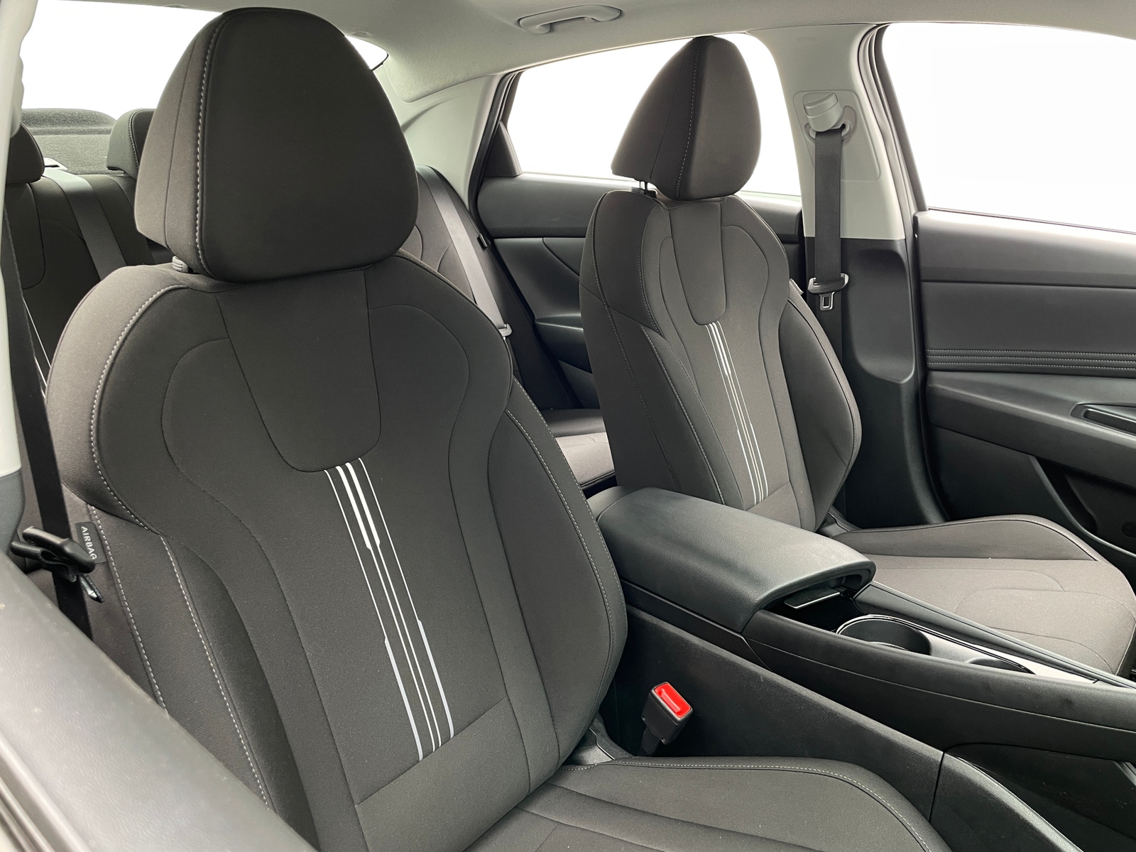 Thumbnail: 2025 Hyundai Elantra - 2