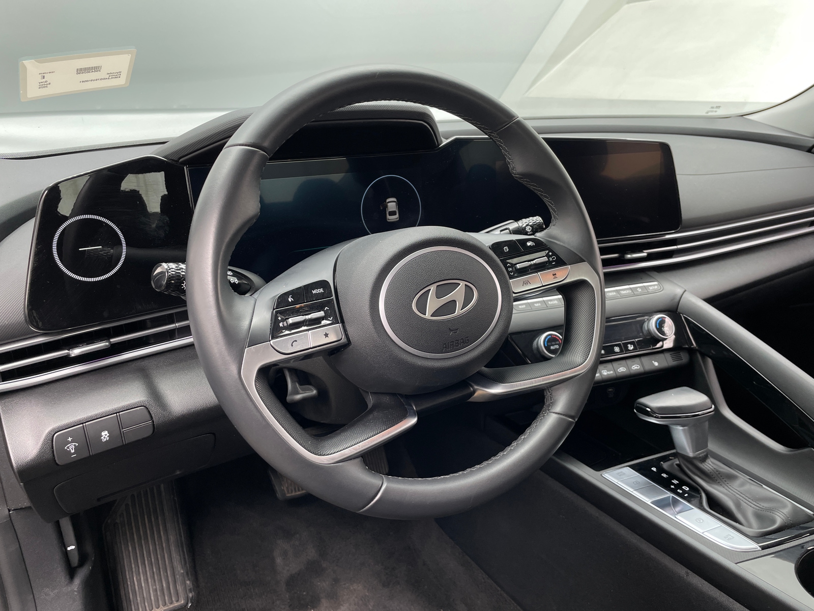 Thumbnail: 2025 Hyundai Elantra - 5