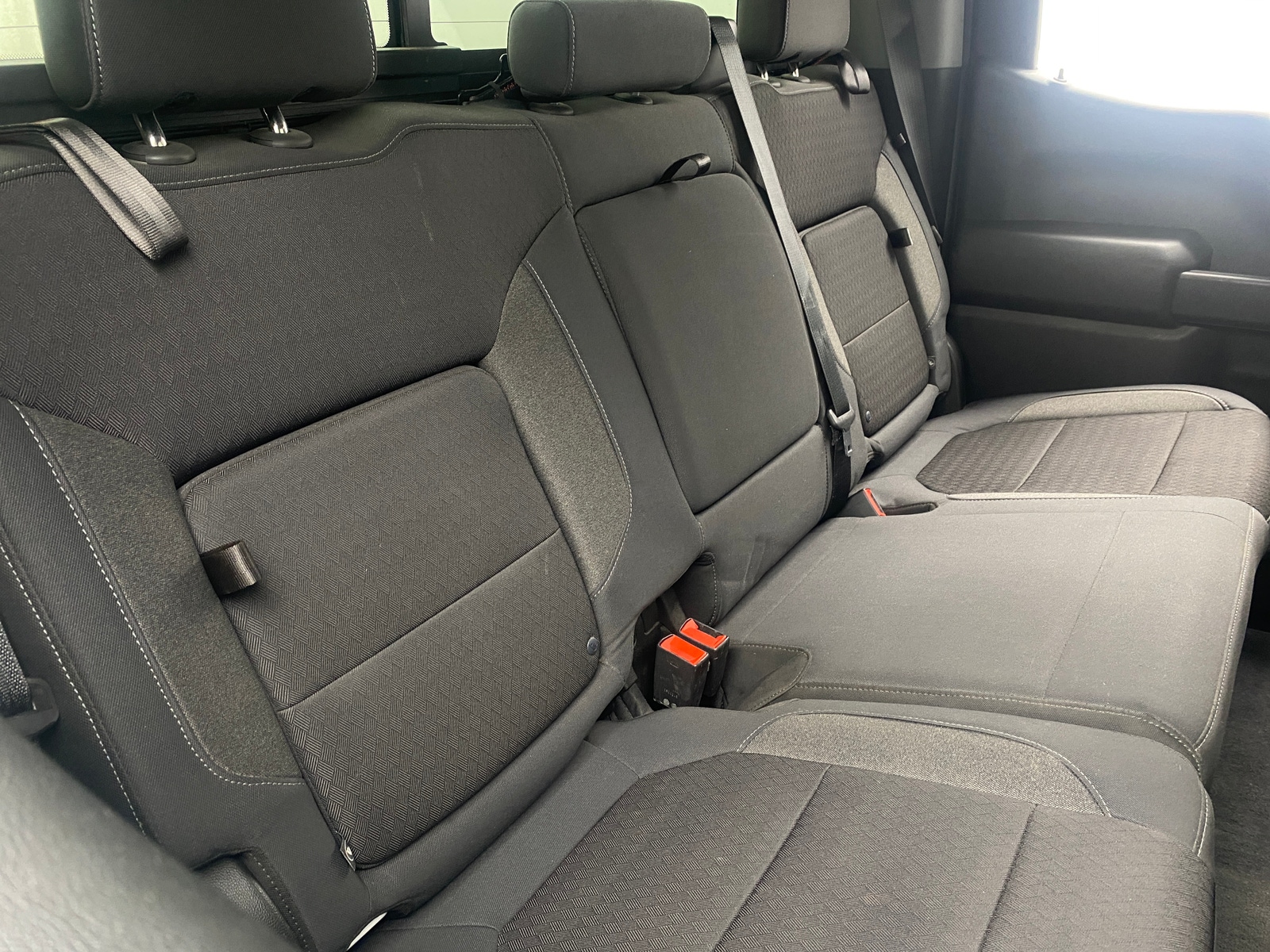 Thumbnail: 2020 Chevrolet Silverado 1500 - 6