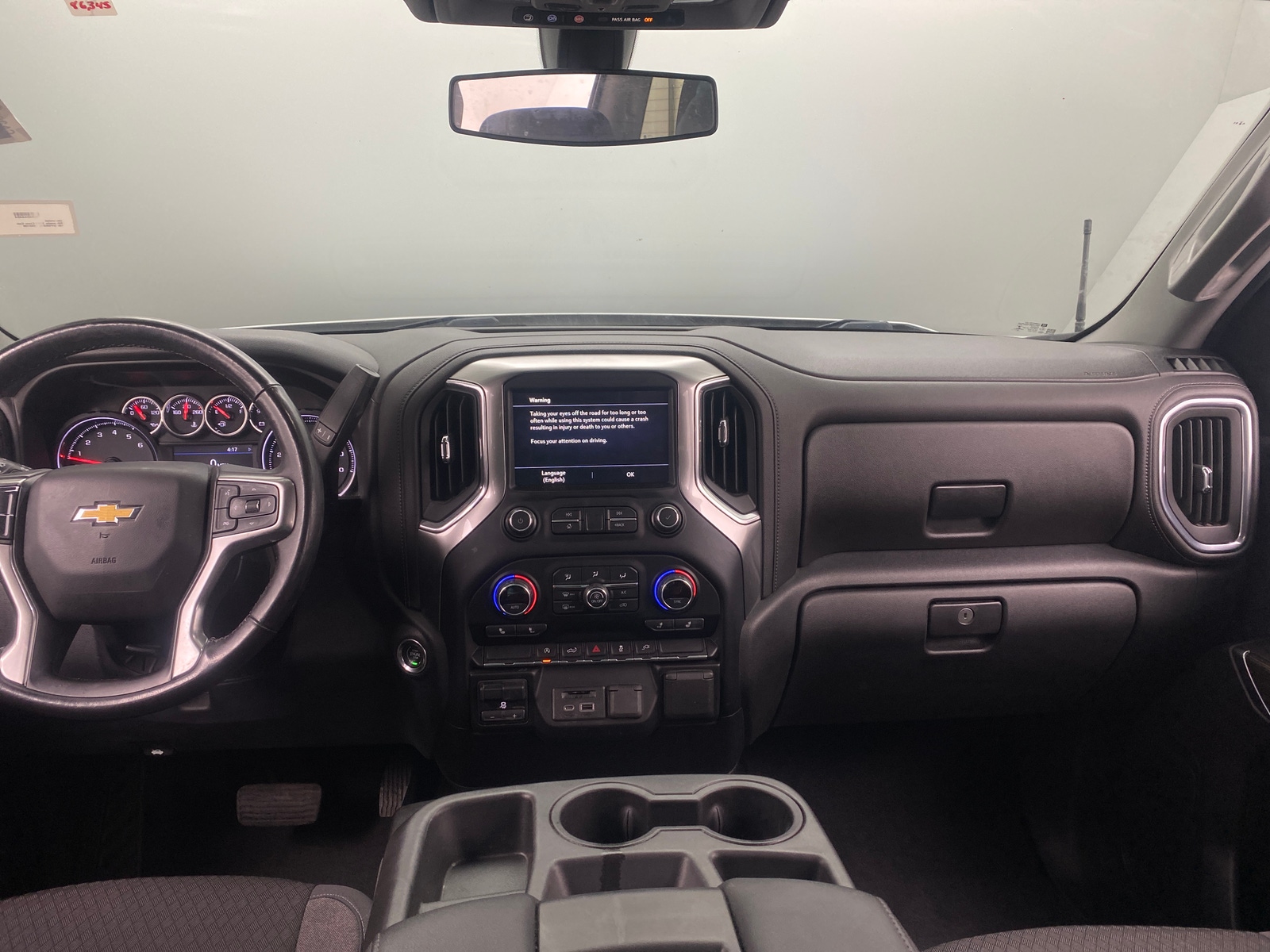 Thumbnail: 2020 Chevrolet Silverado 1500 - 3