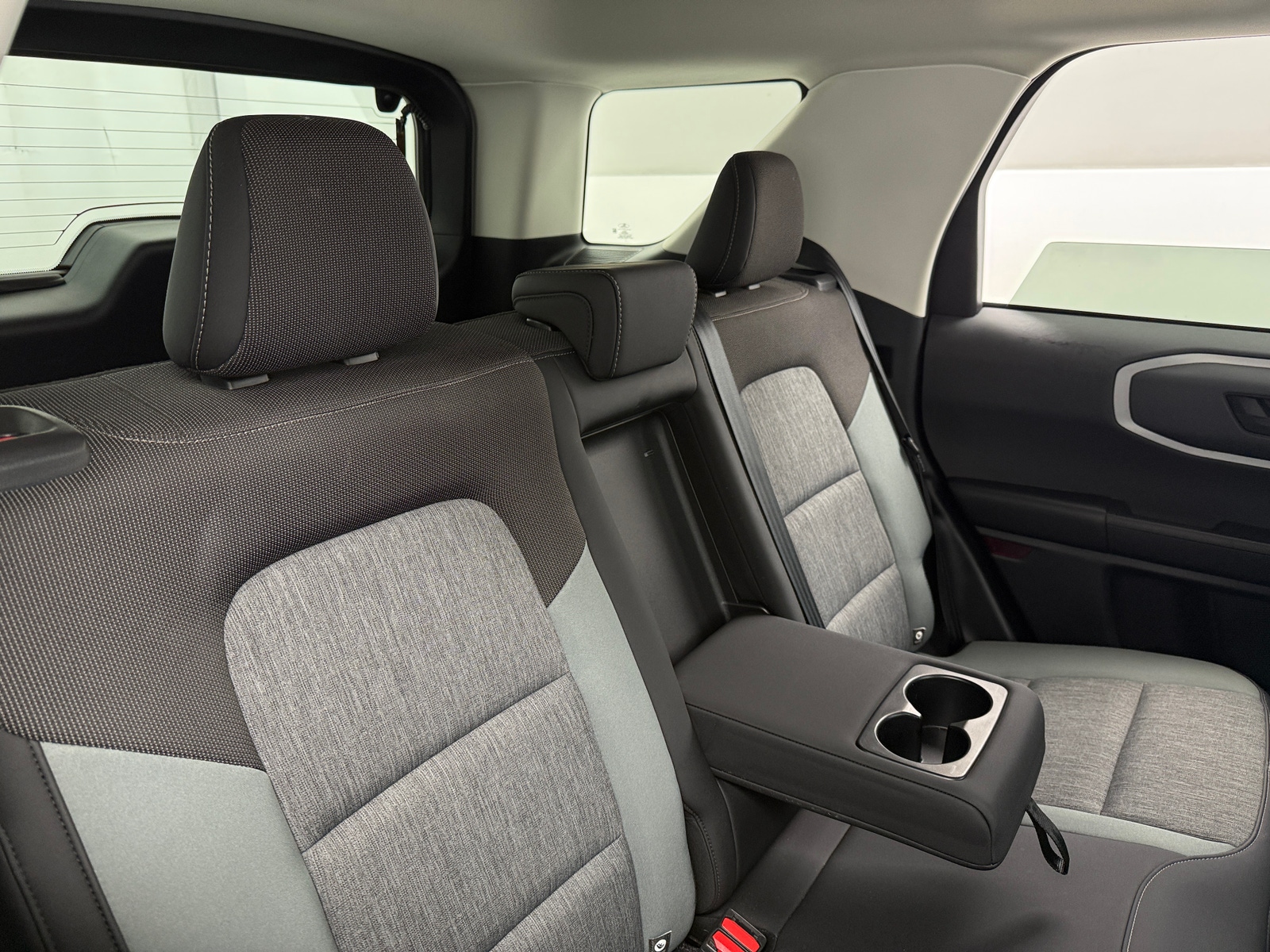 Thumbnail: 2022 Ford Bronco Sport - 6