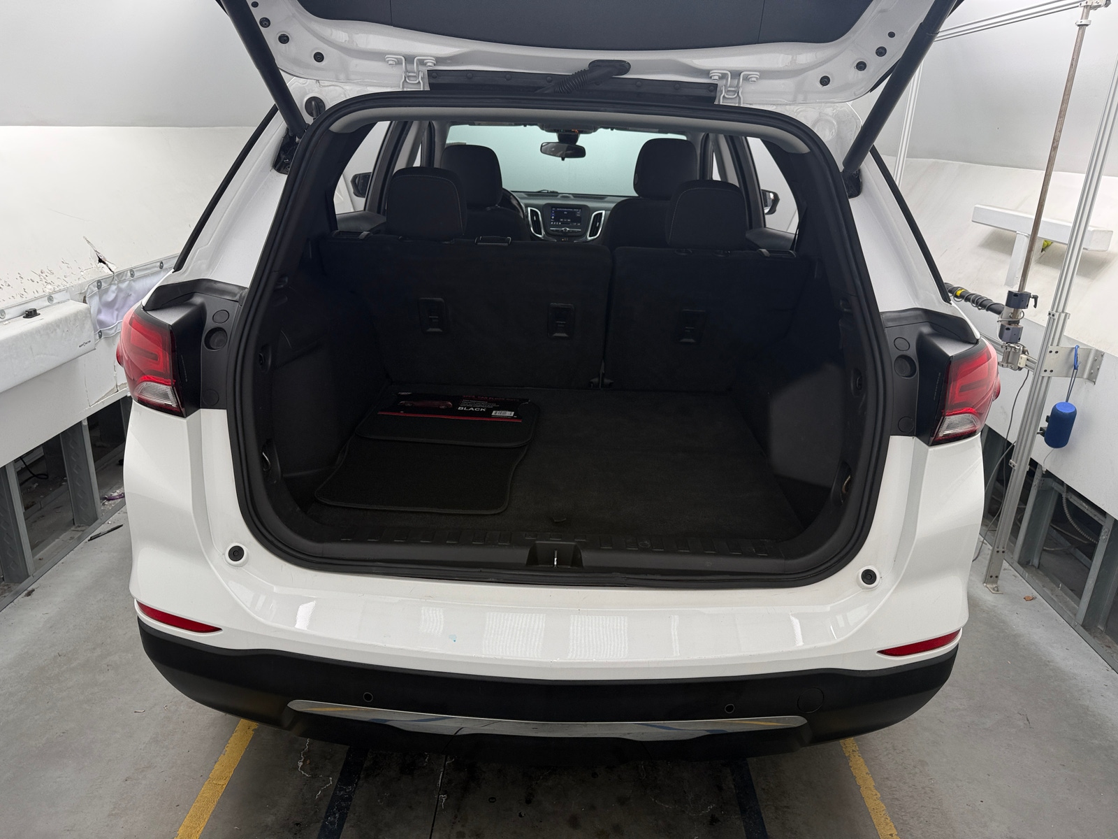 Thumbnail: 2022 Chevrolet Equinox - 7