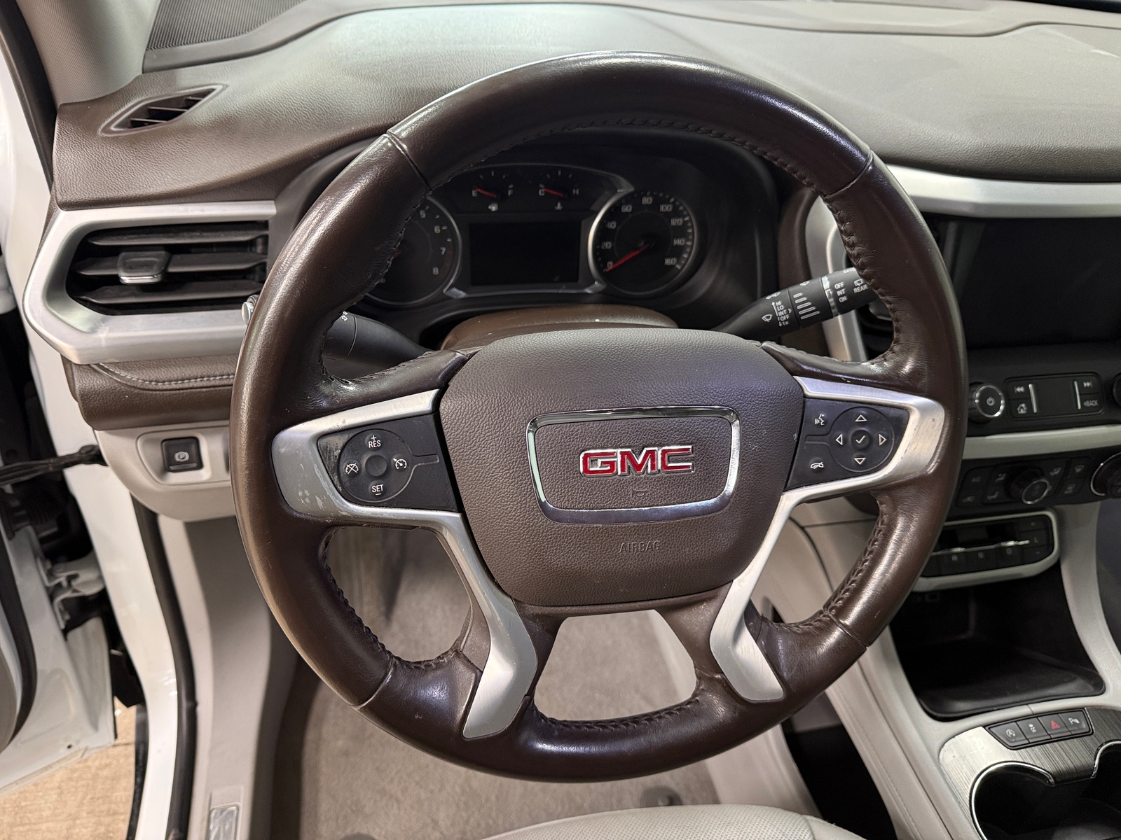 Thumbnail: 2020 GMC Acadia - 4