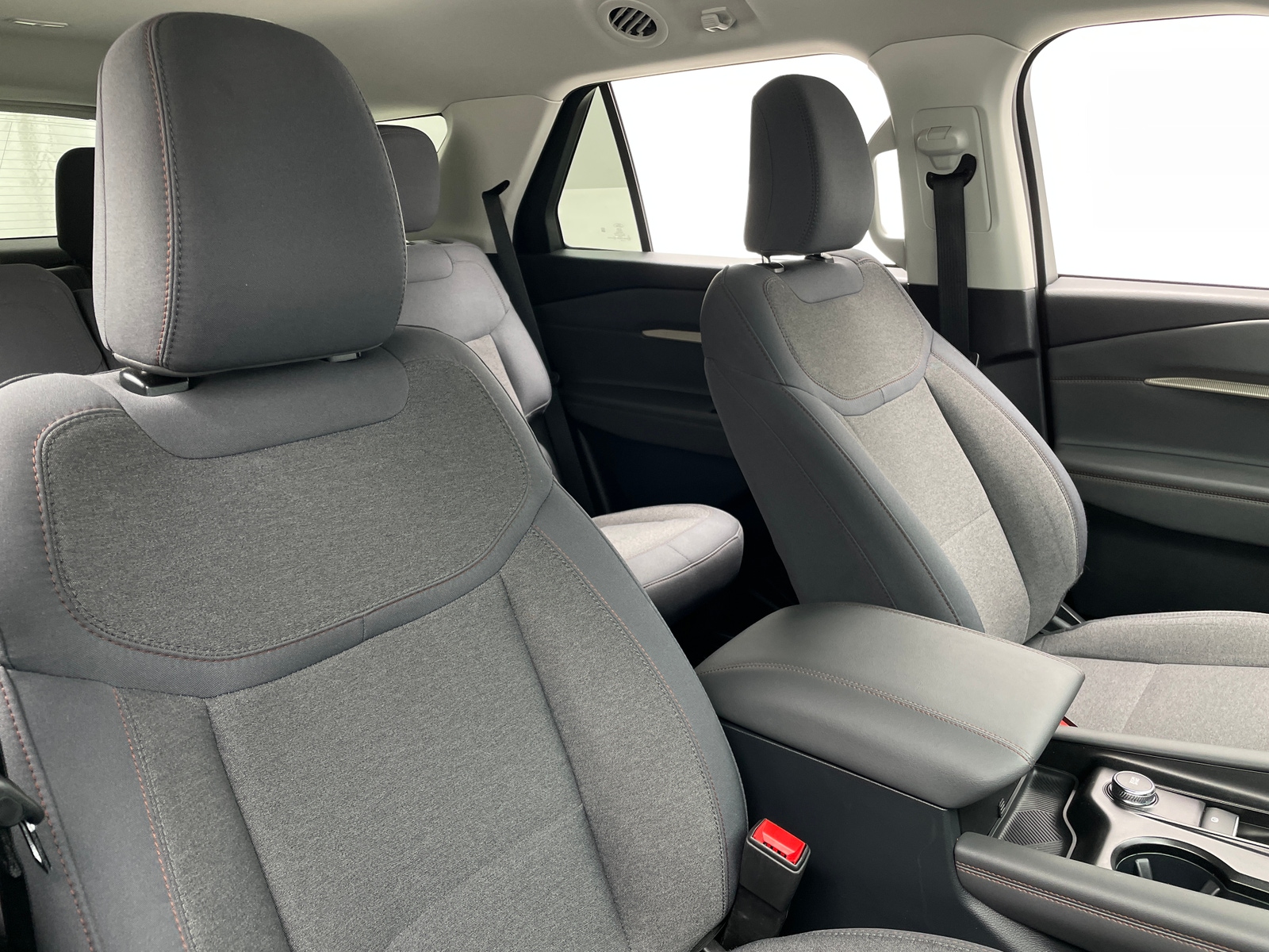 Thumbnail: 2025 Ford Explorer - 2