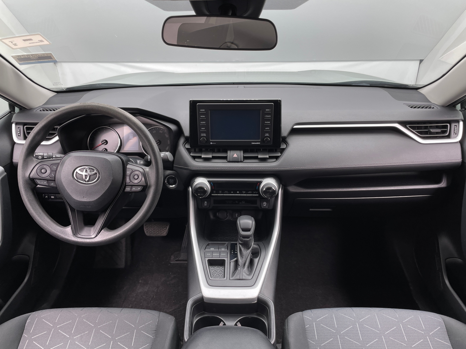 Thumbnail: 2020 Toyota RAV4 - 3