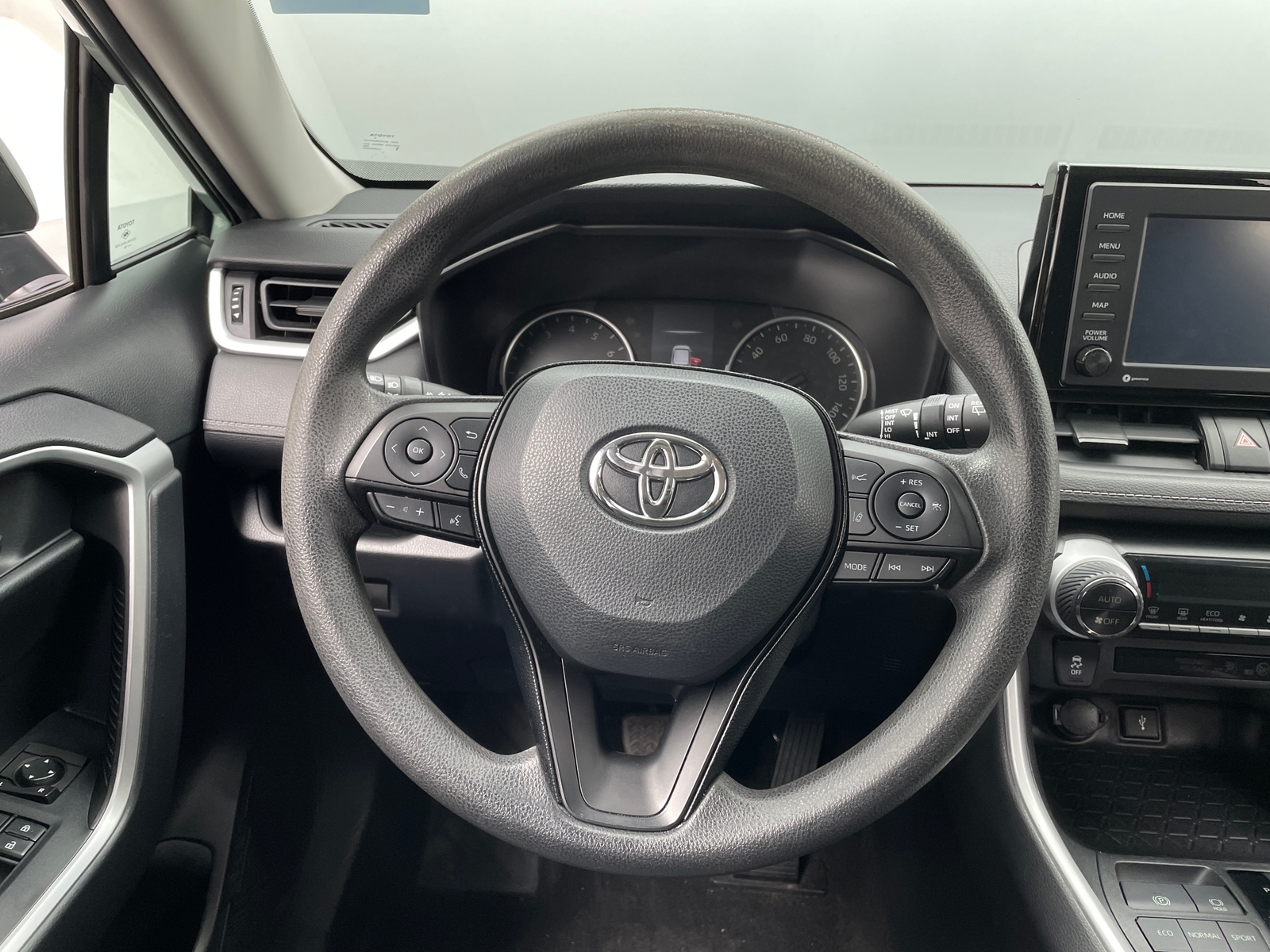 Thumbnail: 2020 Toyota RAV4 - 5