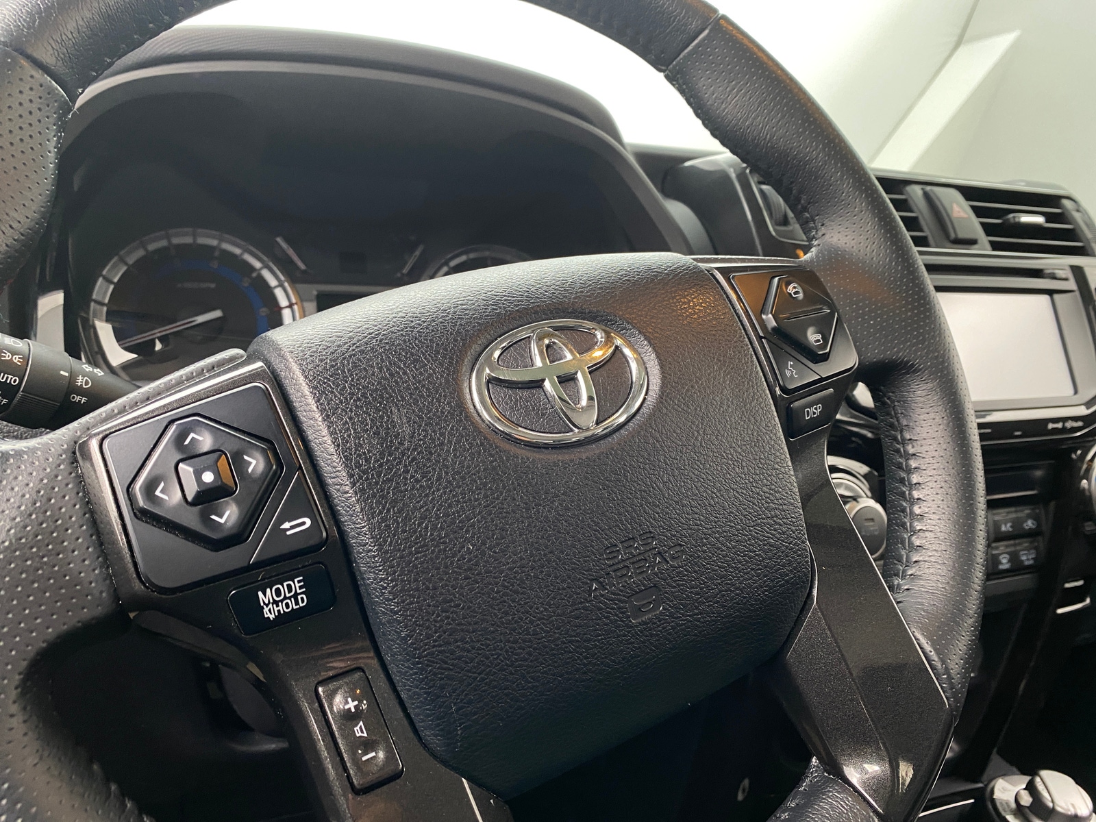 Thumbnail: 2019 Toyota 4Runner - 4