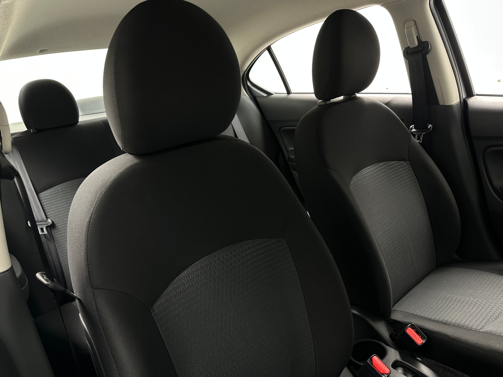 Thumbnail: 2024 Mitsubishi Mirage G4 - 2