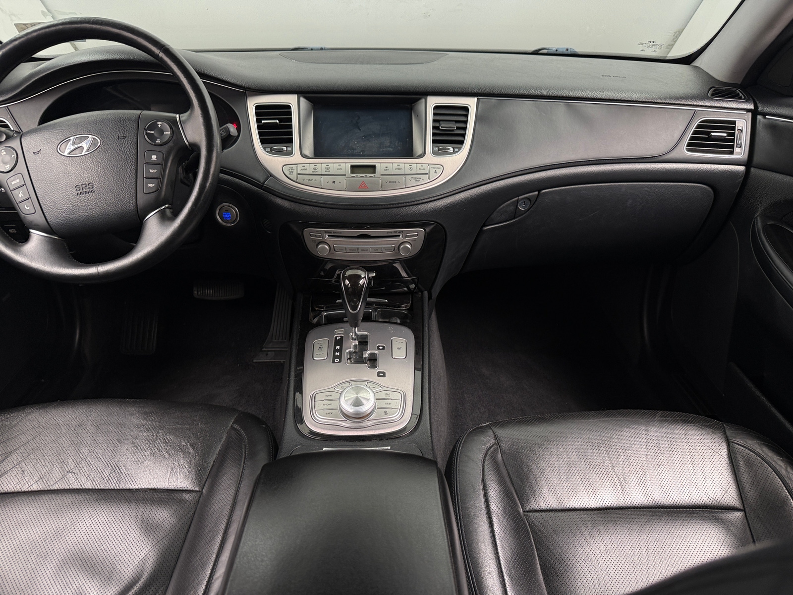 Thumbnail: 2014 Hyundai Genesis - 2