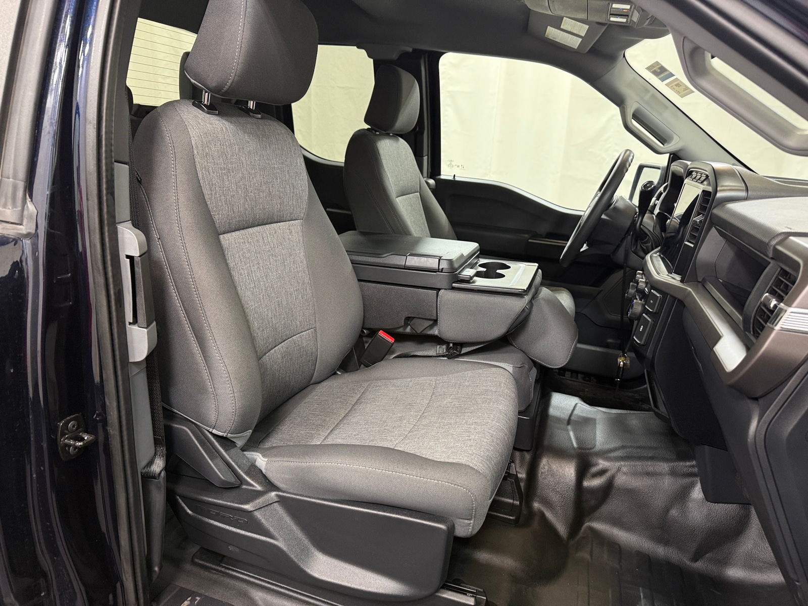 Thumbnail: 2024 Ford Econoline - 2