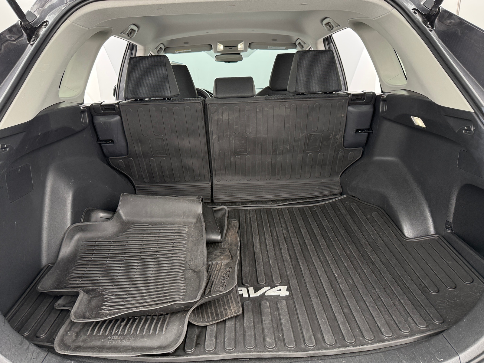 Thumbnail: 2025 Toyota RAV4 - 7