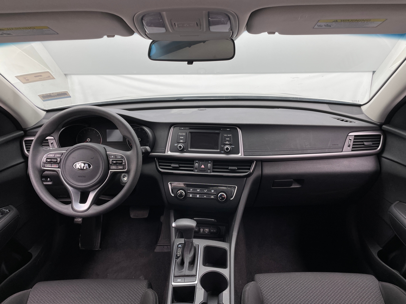 Thumbnail: 2017 Kia Optima - 3