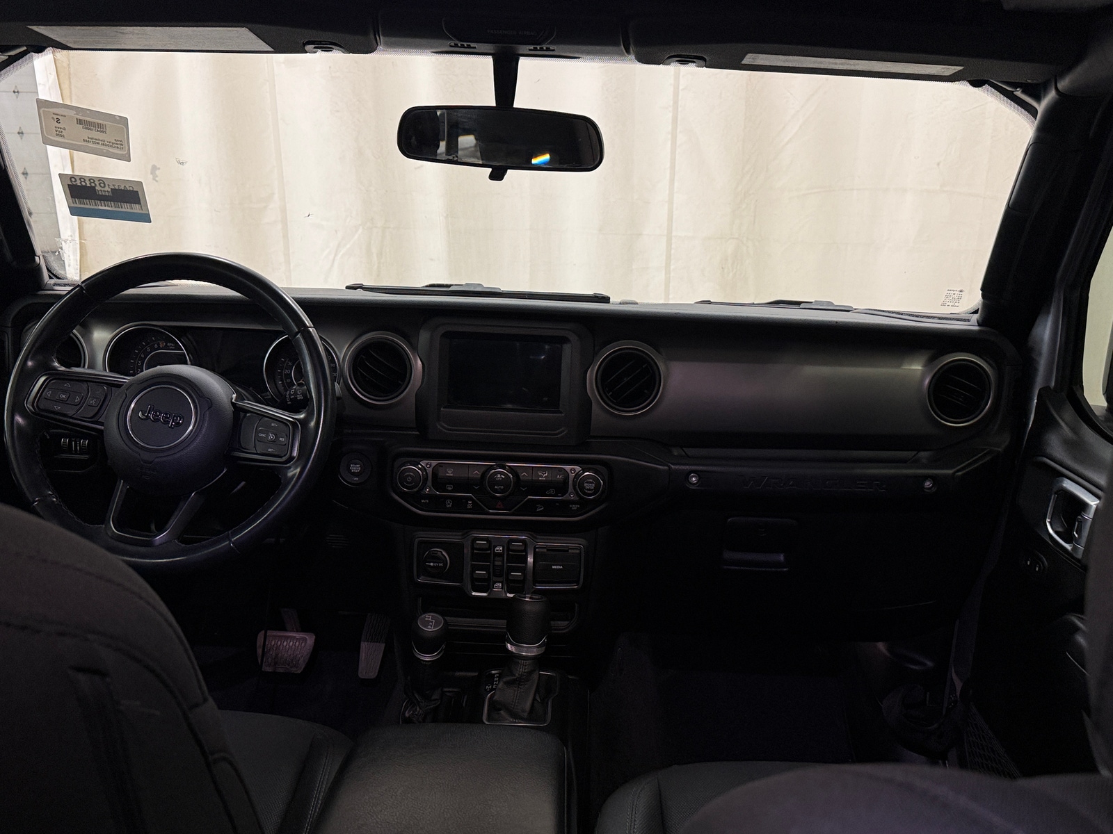 Thumbnail: 2020 Jeep Wrangler - 3