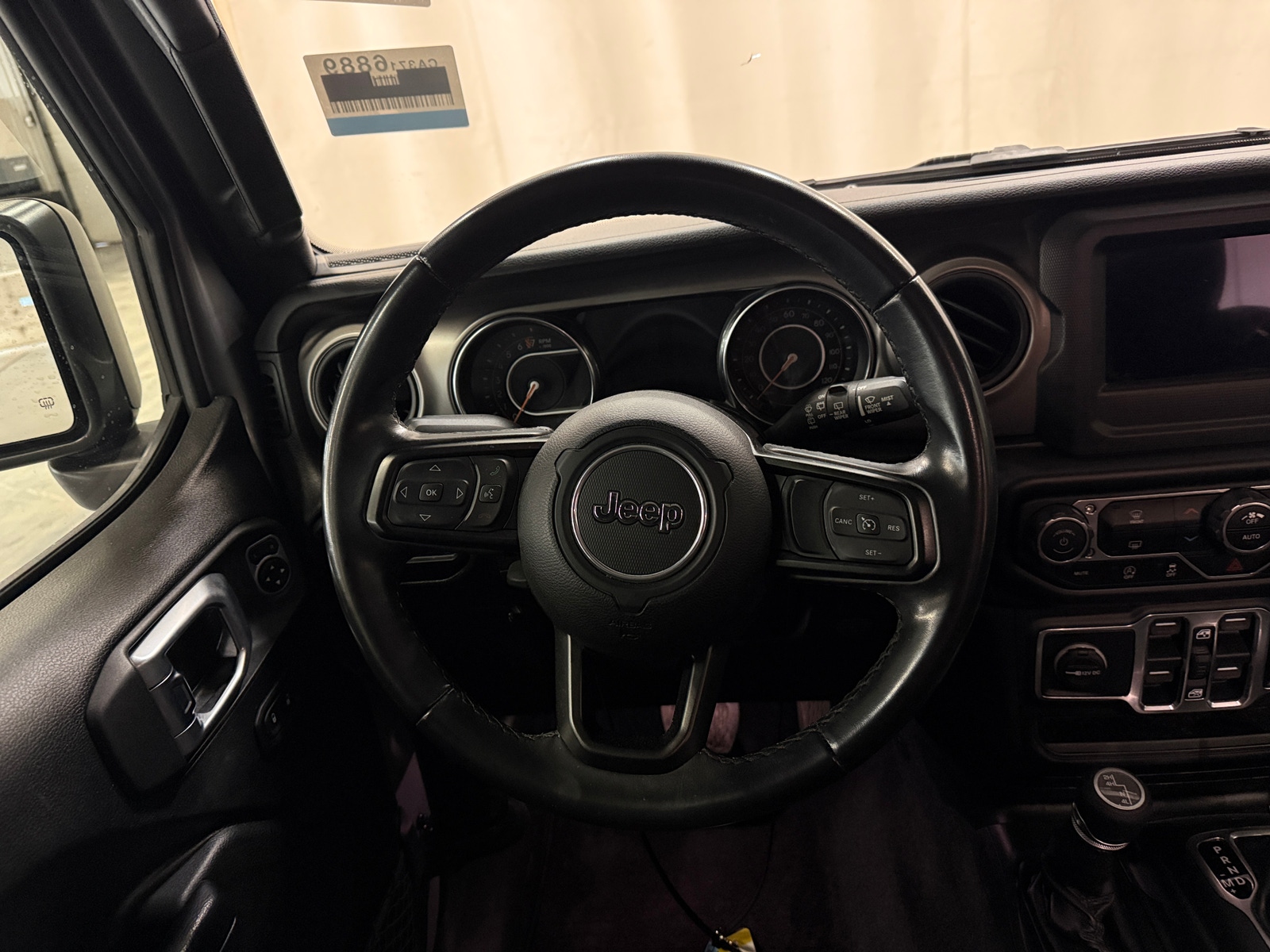 Thumbnail: 2020 Jeep Wrangler - 5