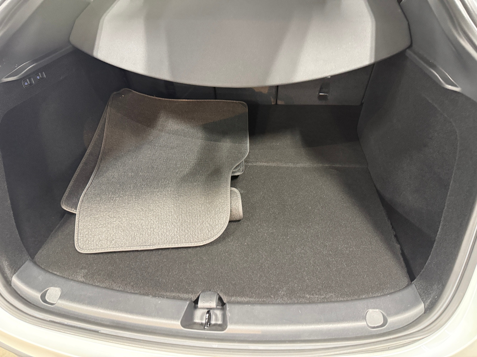 Thumbnail: 2024 Tesla Model Y - 6