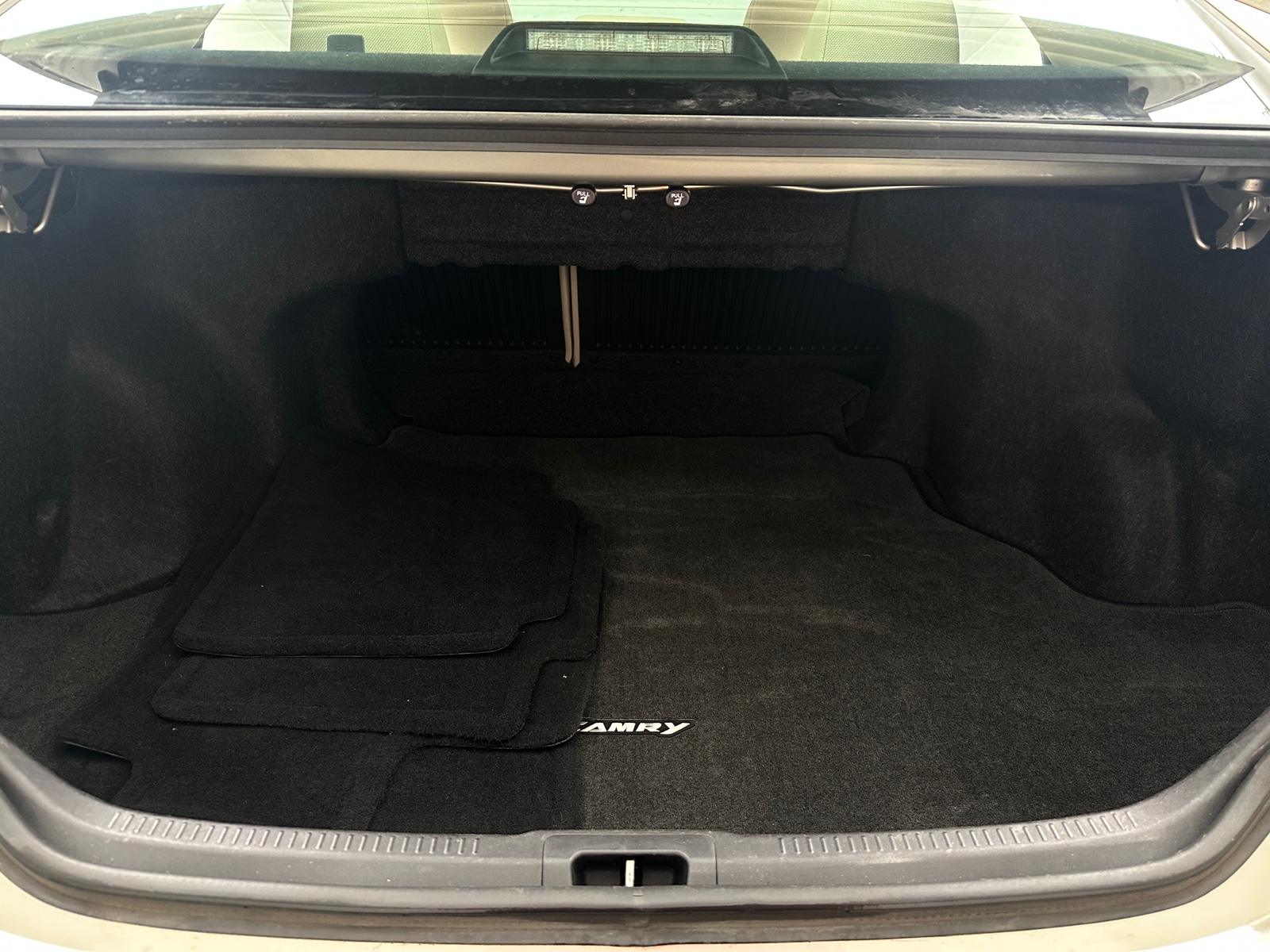 Thumbnail: 2014 Toyota Camry - 7