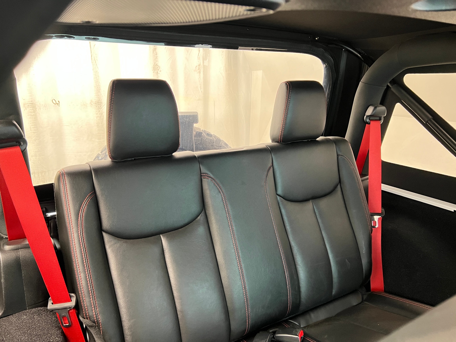 Thumbnail: 2017 Jeep Wrangler - 5