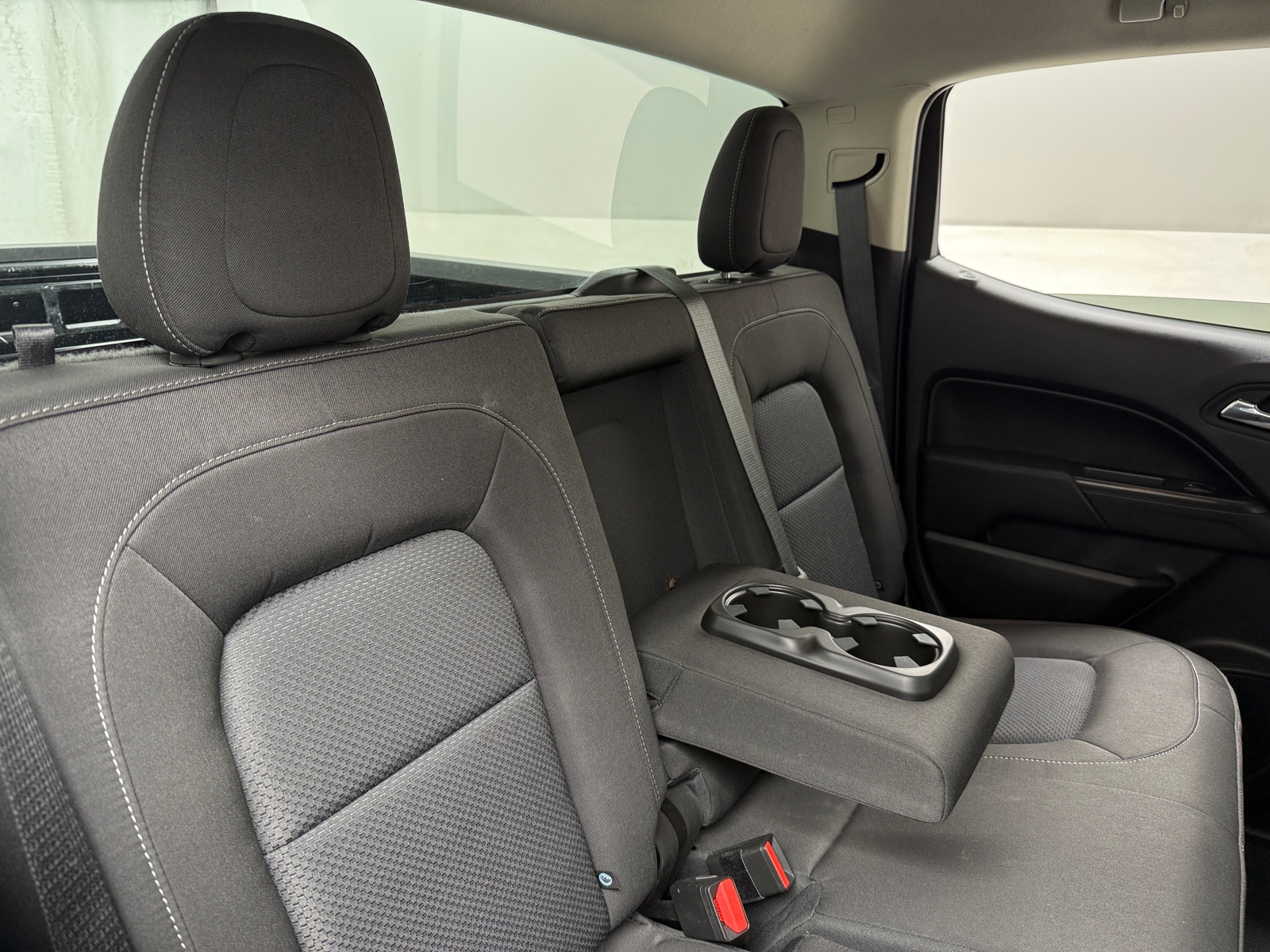 Thumbnail: 2022 Chevrolet Colorado - 6