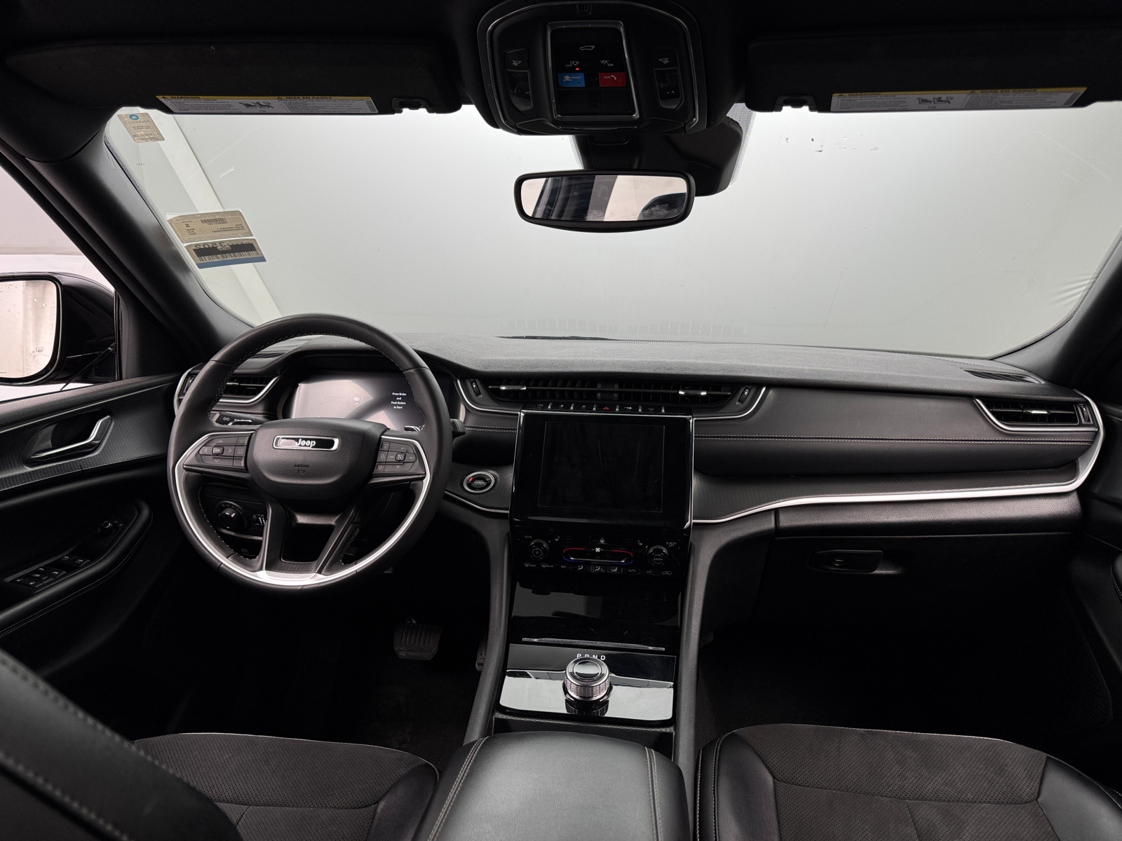 Thumbnail: 2024 Jeep Grand Cherokee L - 2