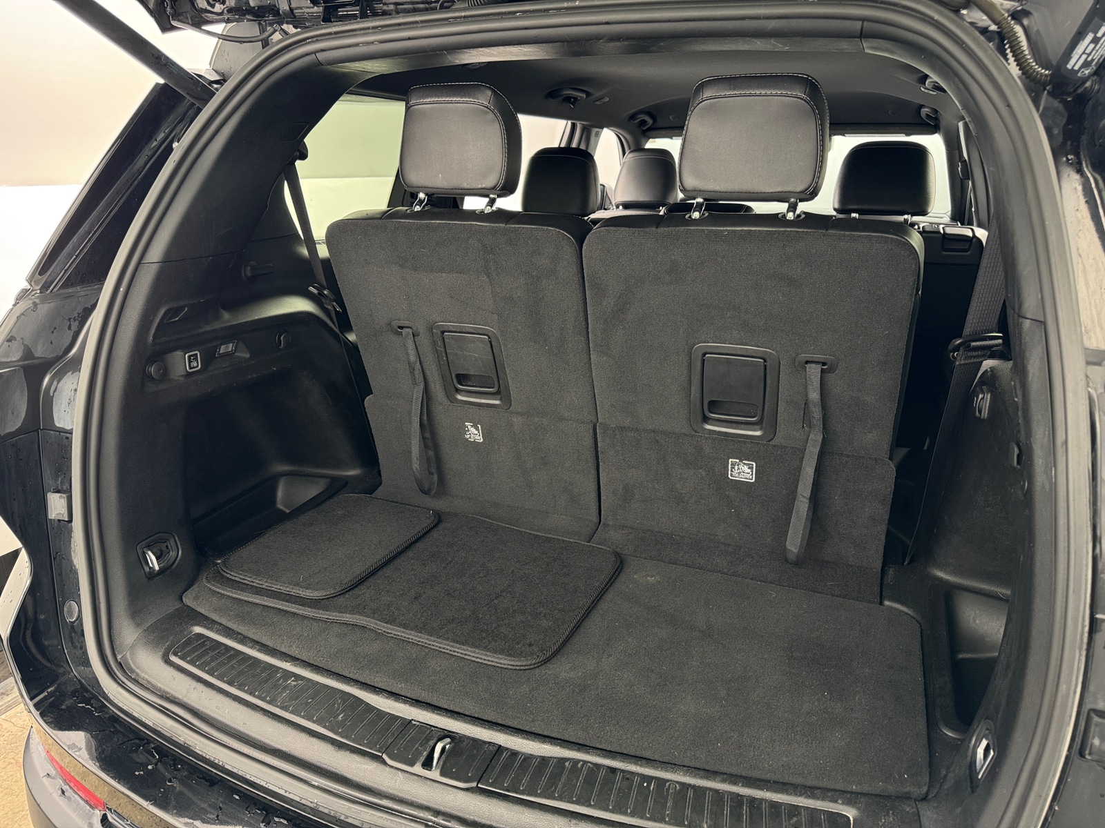 Thumbnail: 2024 Jeep Grand Cherokee L - 6