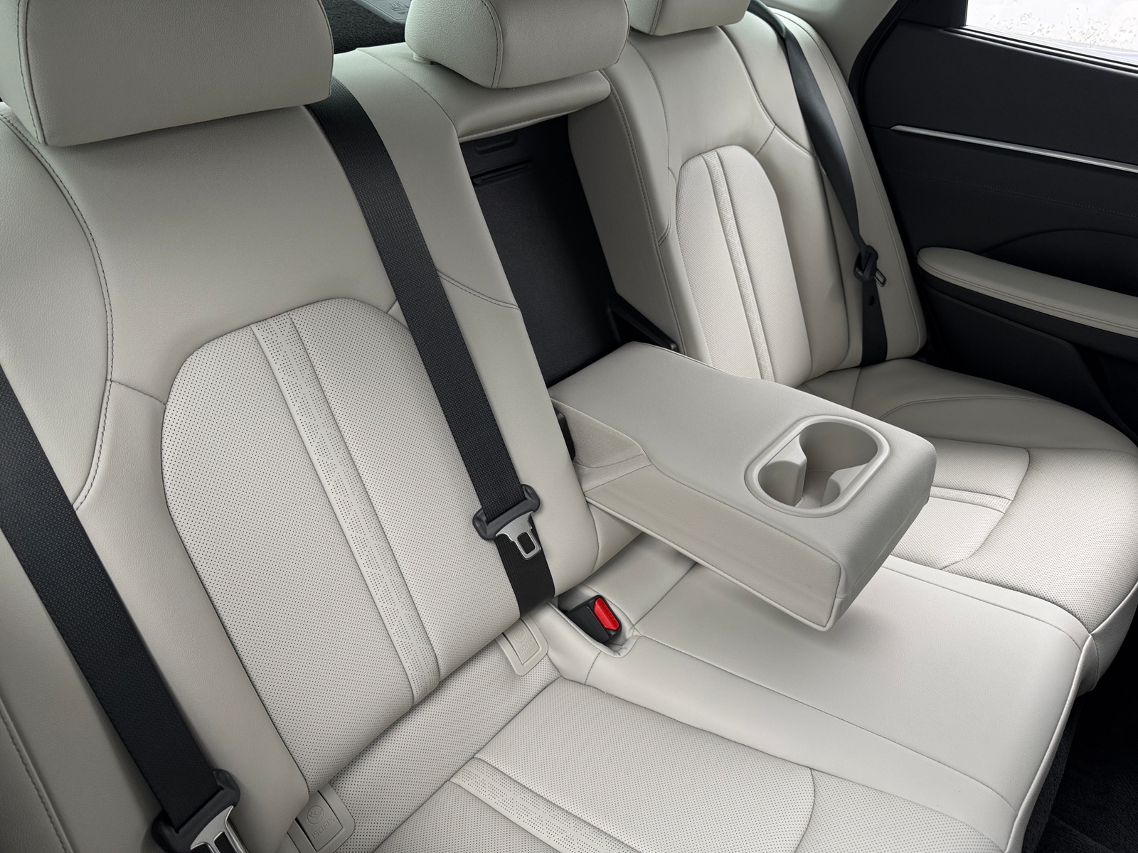 Thumbnail: 2024 Hyundai Sonata - 5