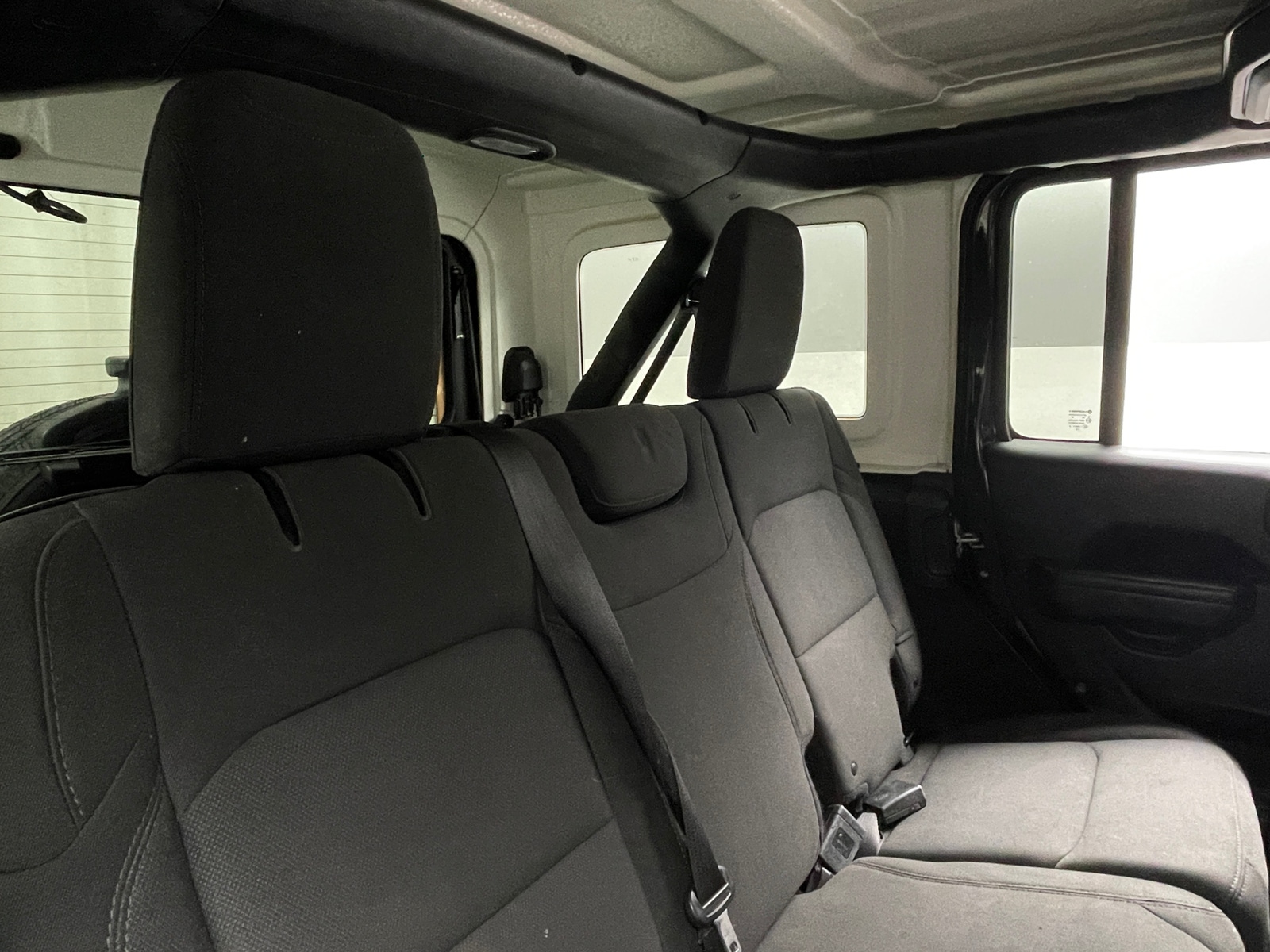 Thumbnail: 2018 Jeep Wrangler - 6