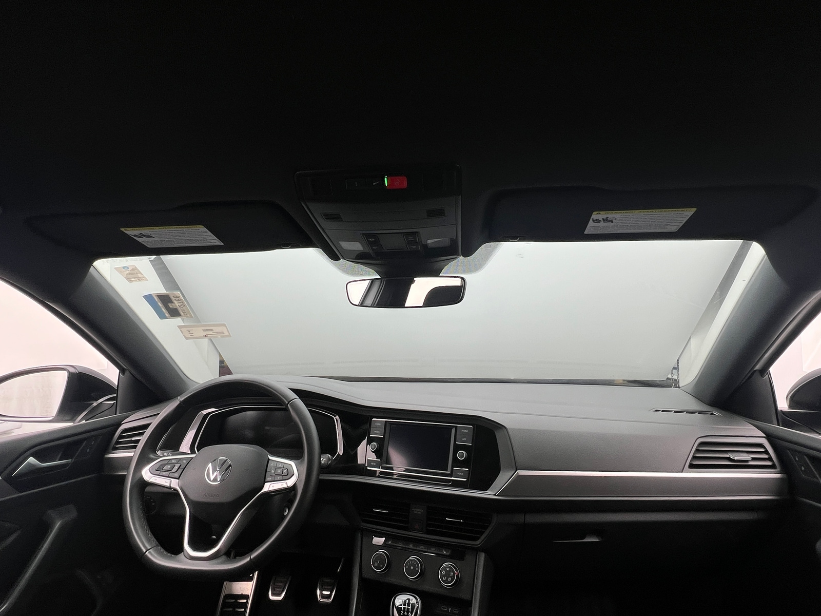 Thumbnail: 2024 Volkswagen Jetta - 3