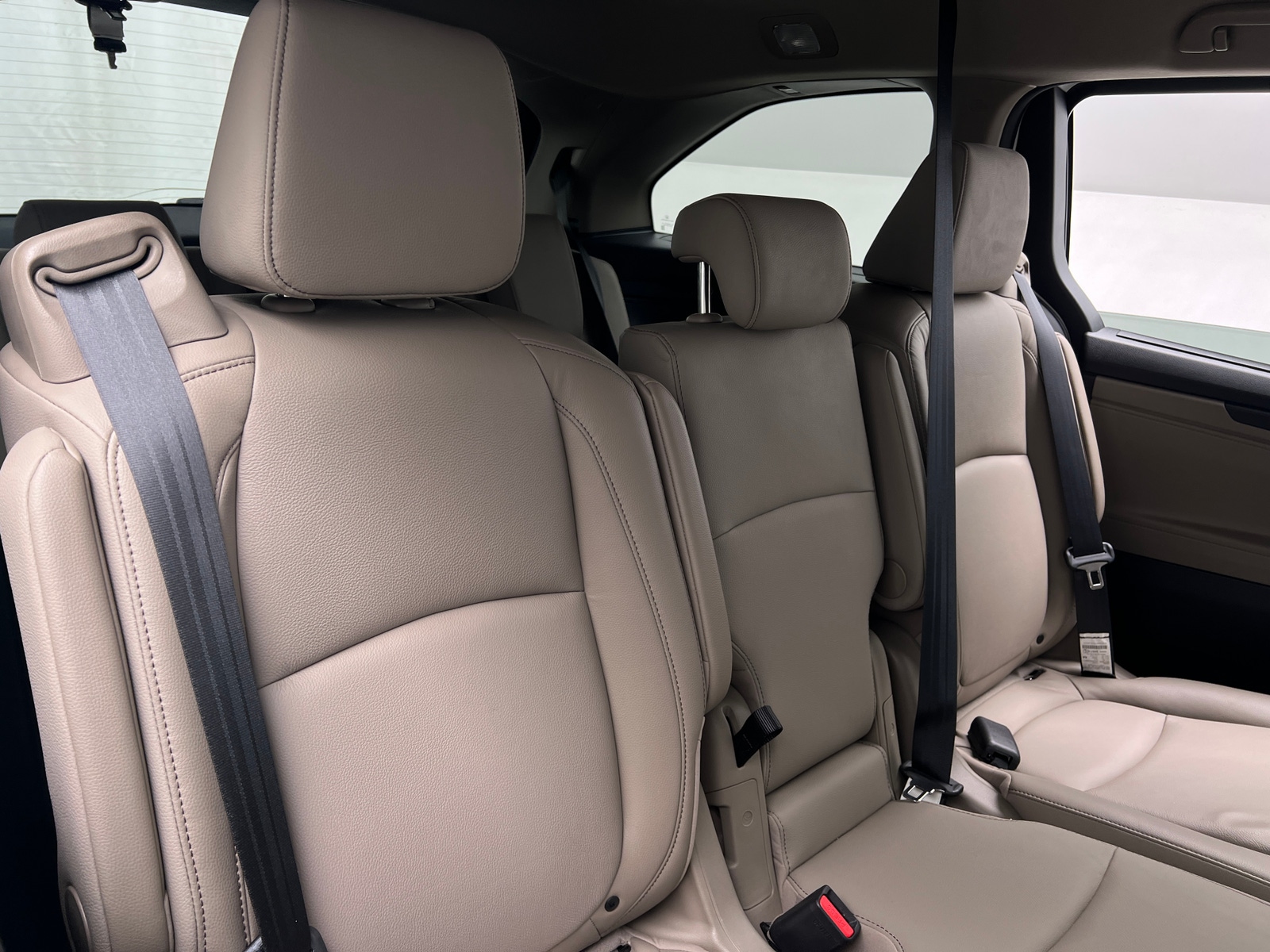 Thumbnail: 2021 Honda Odyssey - 5