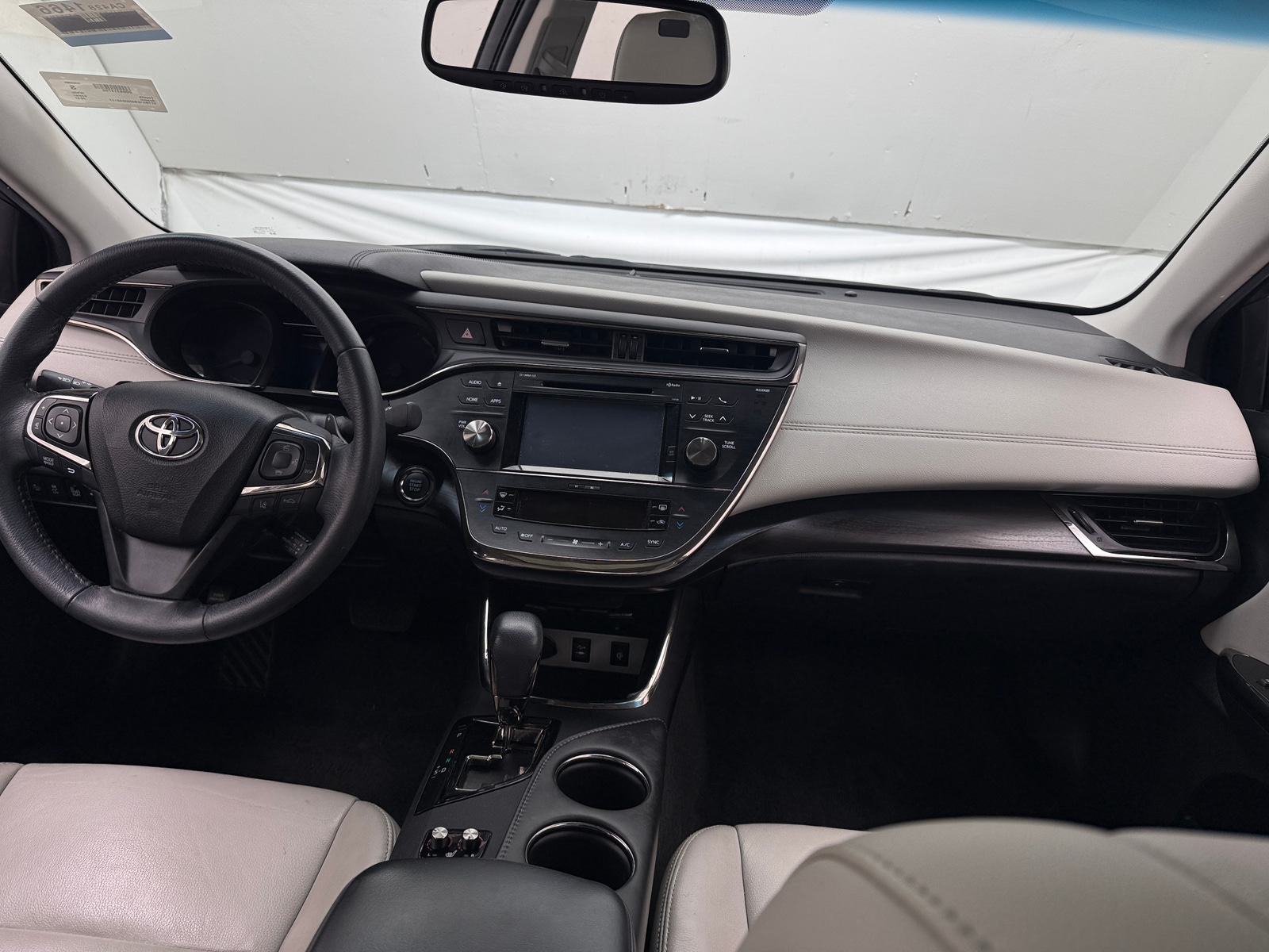 Thumbnail: 2017 Toyota Avalon - 2