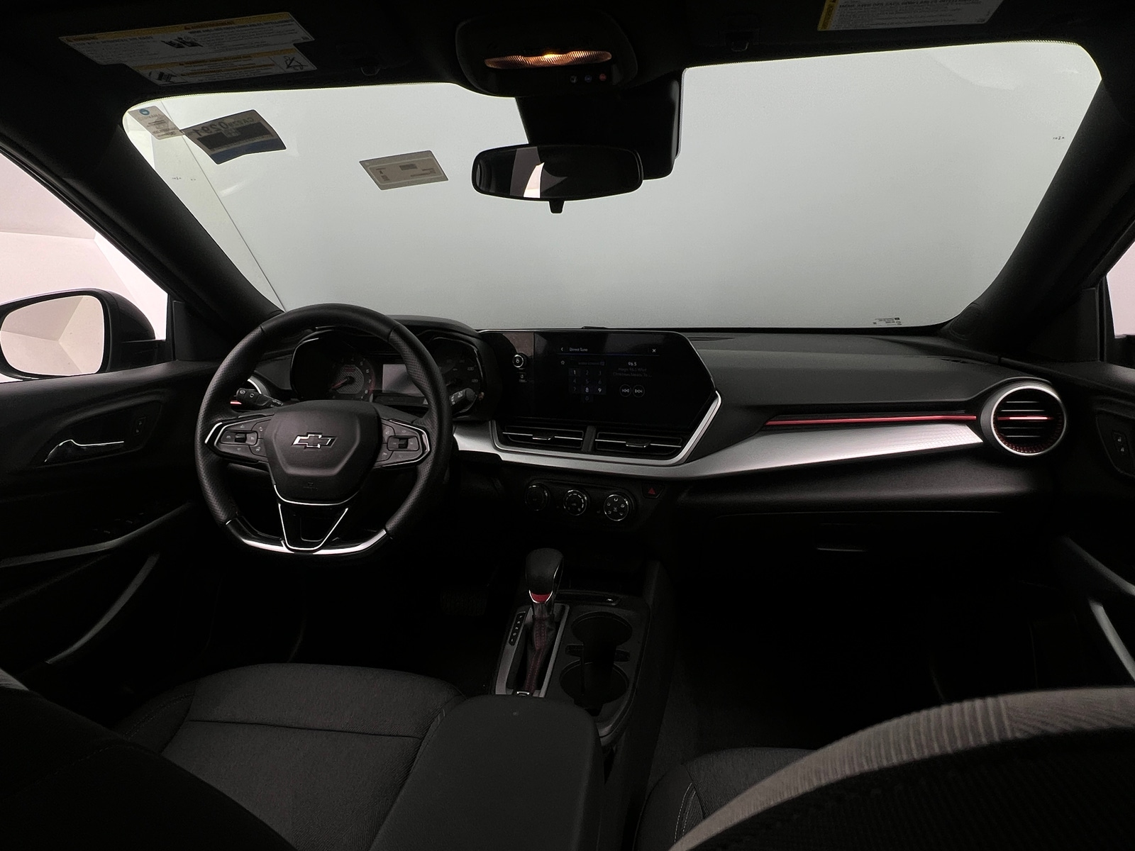 Thumbnail: 2024 Chevrolet Trax - 3