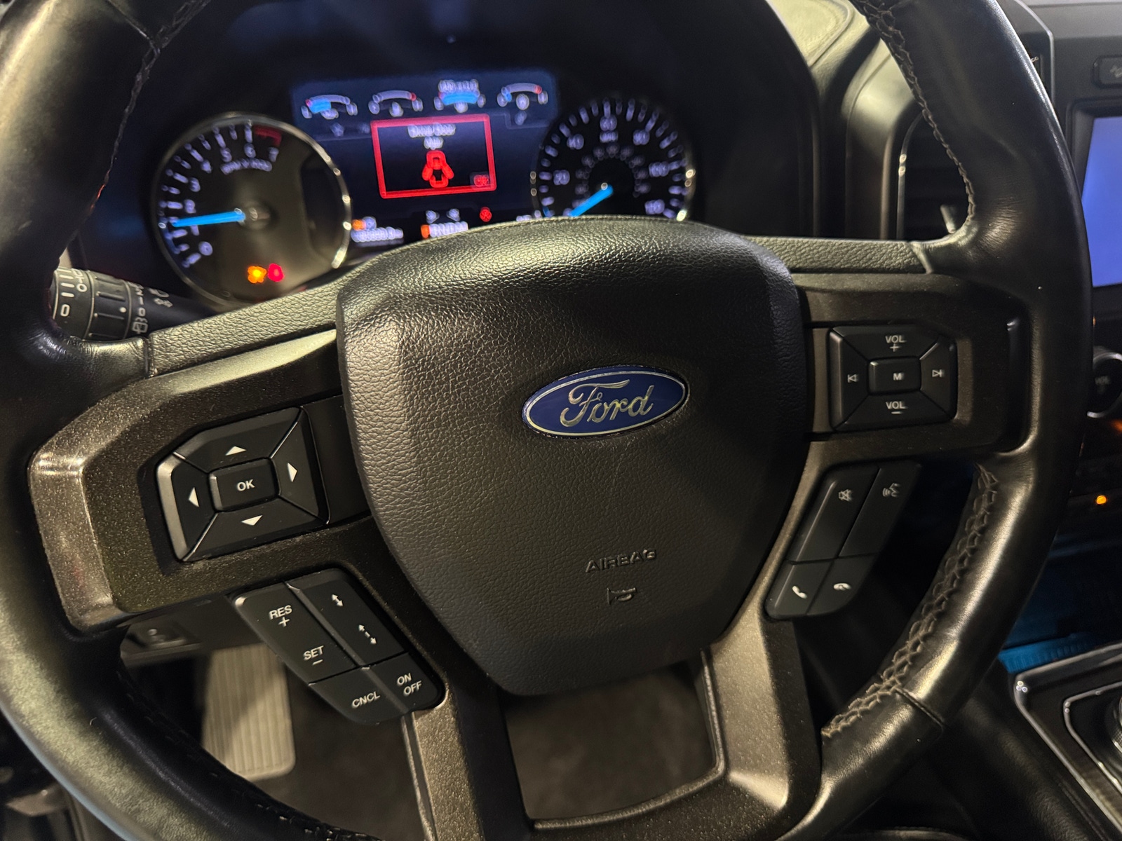 Thumbnail: 2019 Ford Expedition MAX - 4