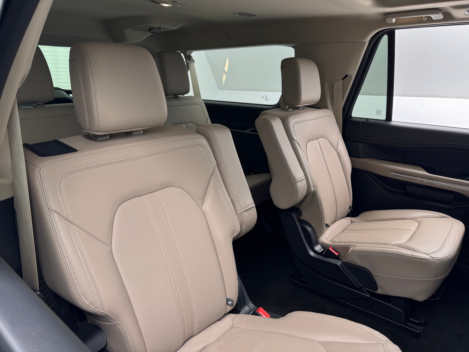 Thumbnail: 2022 Ford Expedition MAX - 5