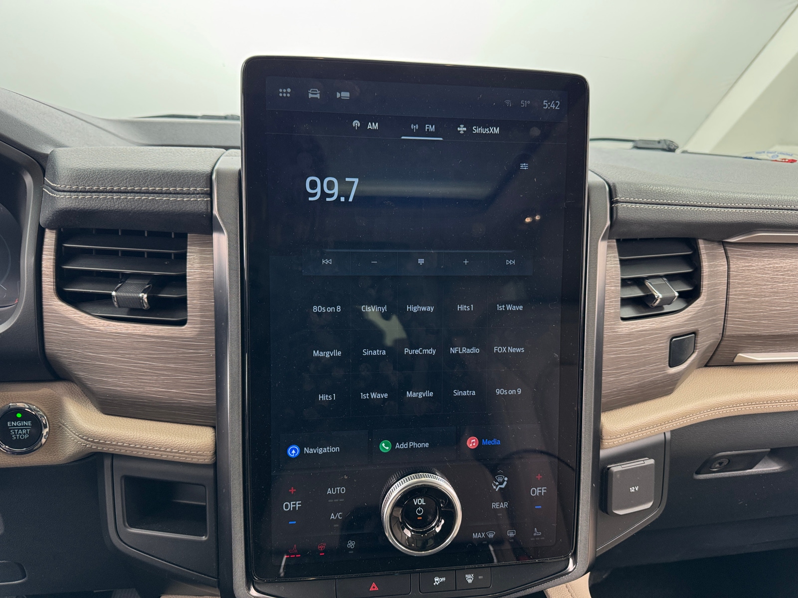 Thumbnail: 2022 Ford Expedition MAX - 3