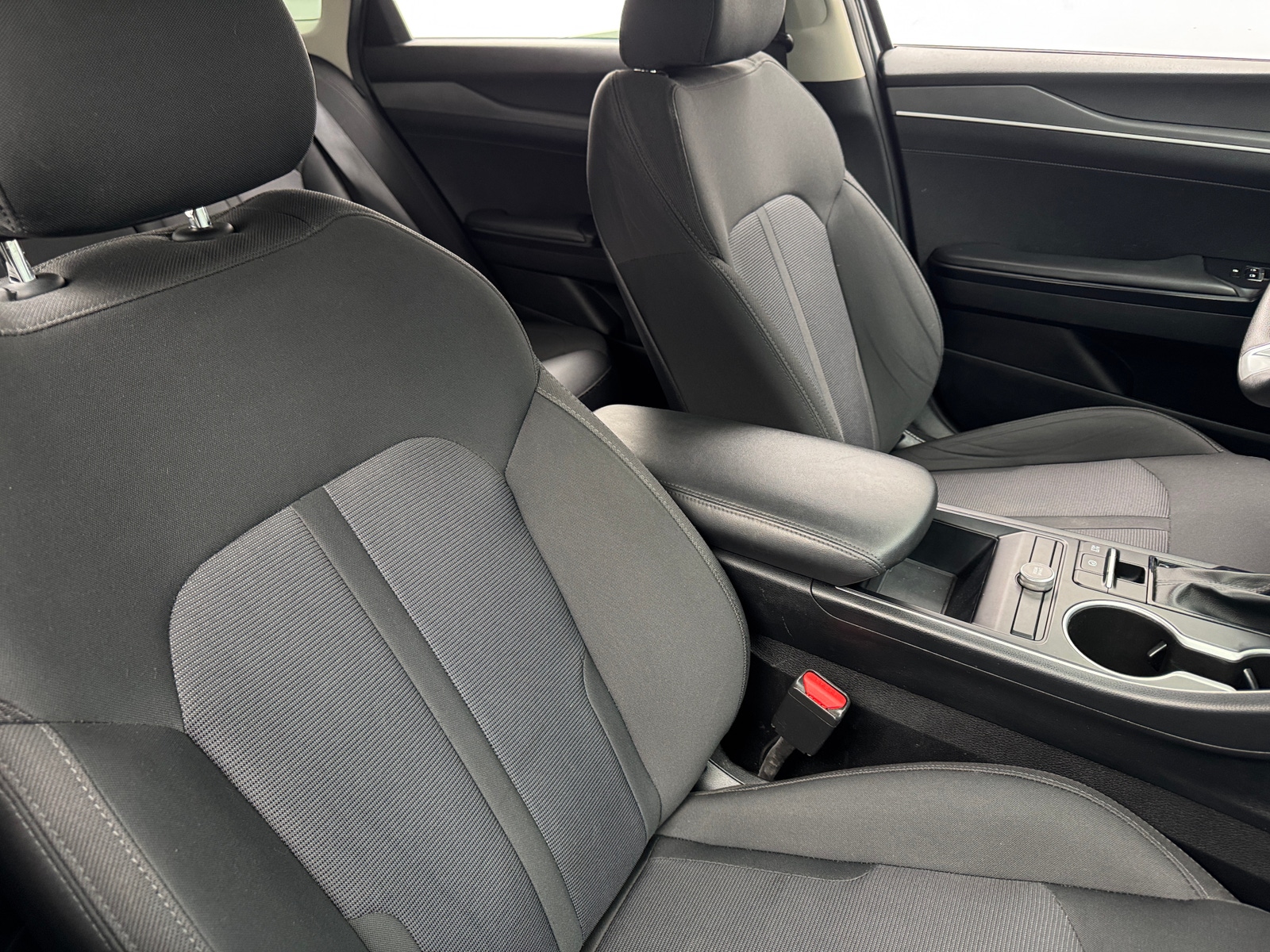 Thumbnail: 2022 Kia K5 - 2