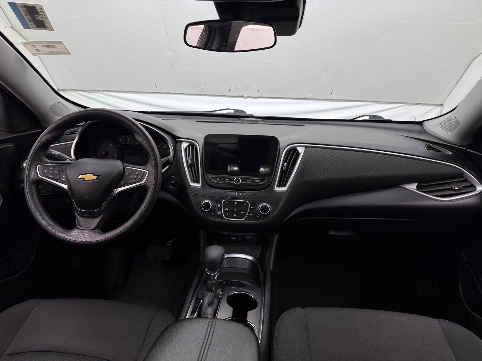 Thumbnail: 2024 Chevrolet Malibu - 3