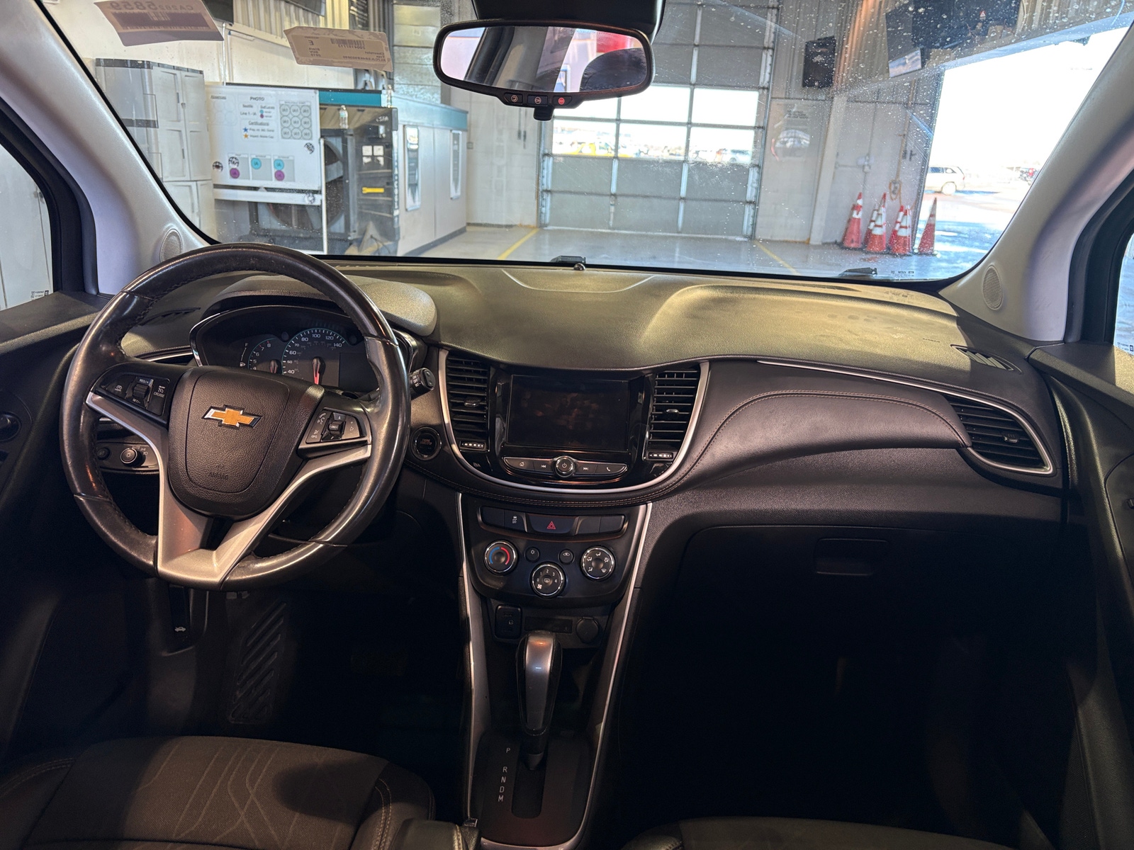 Thumbnail: 2019 Chevrolet Trax - 3