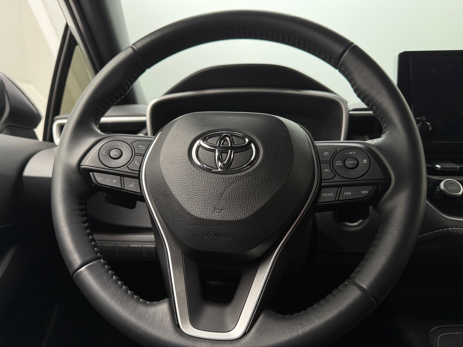 Thumbnail: 2023 Toyota Corolla - 5