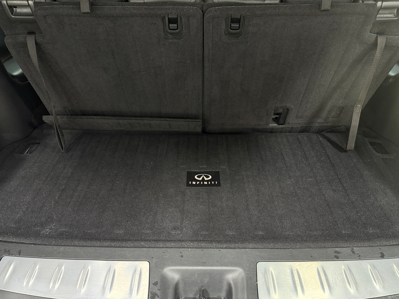 Thumbnail: 2017 INFINITI QX60 - 6