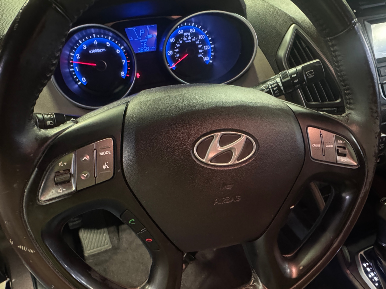 Thumbnail: 2014 Hyundai Tucson - 4