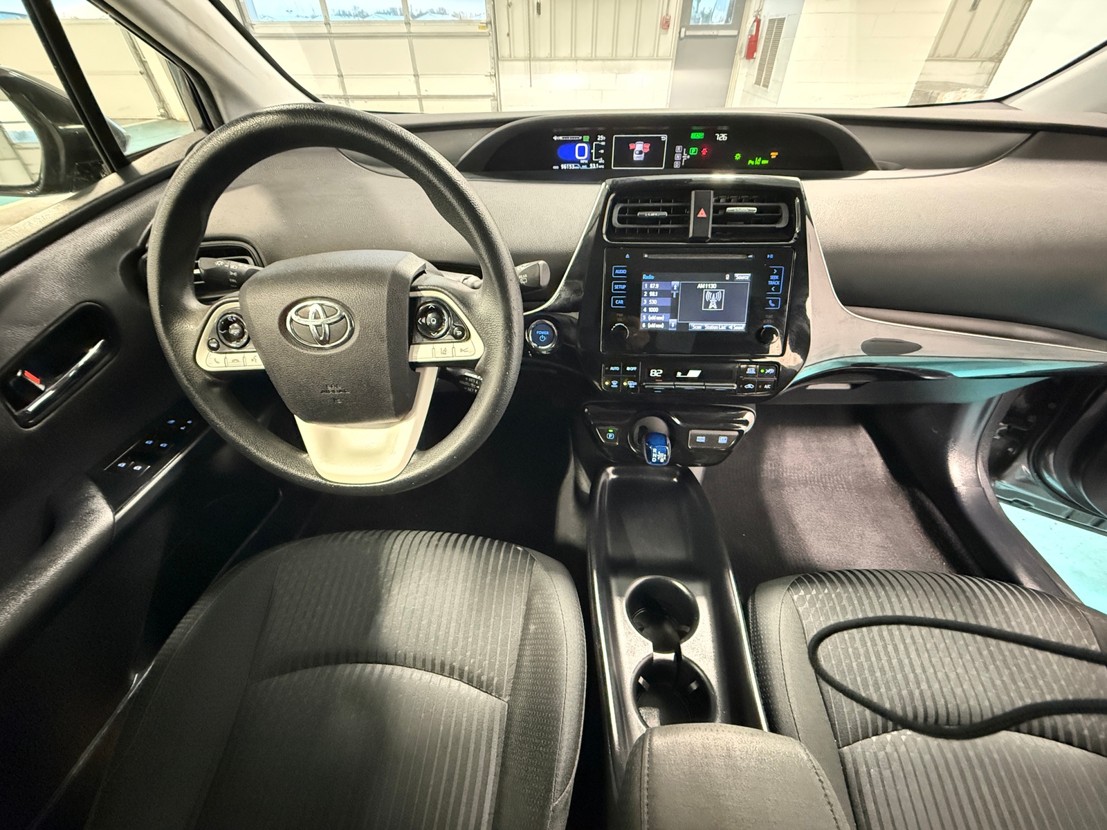 Thumbnail: 2017 Toyota Prius - 3