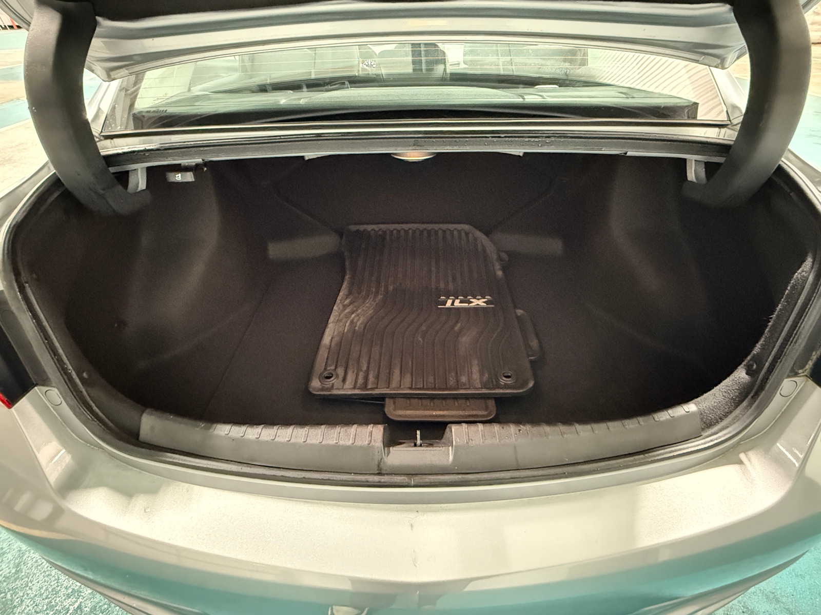 Thumbnail: 2018 Acura ILX - 6