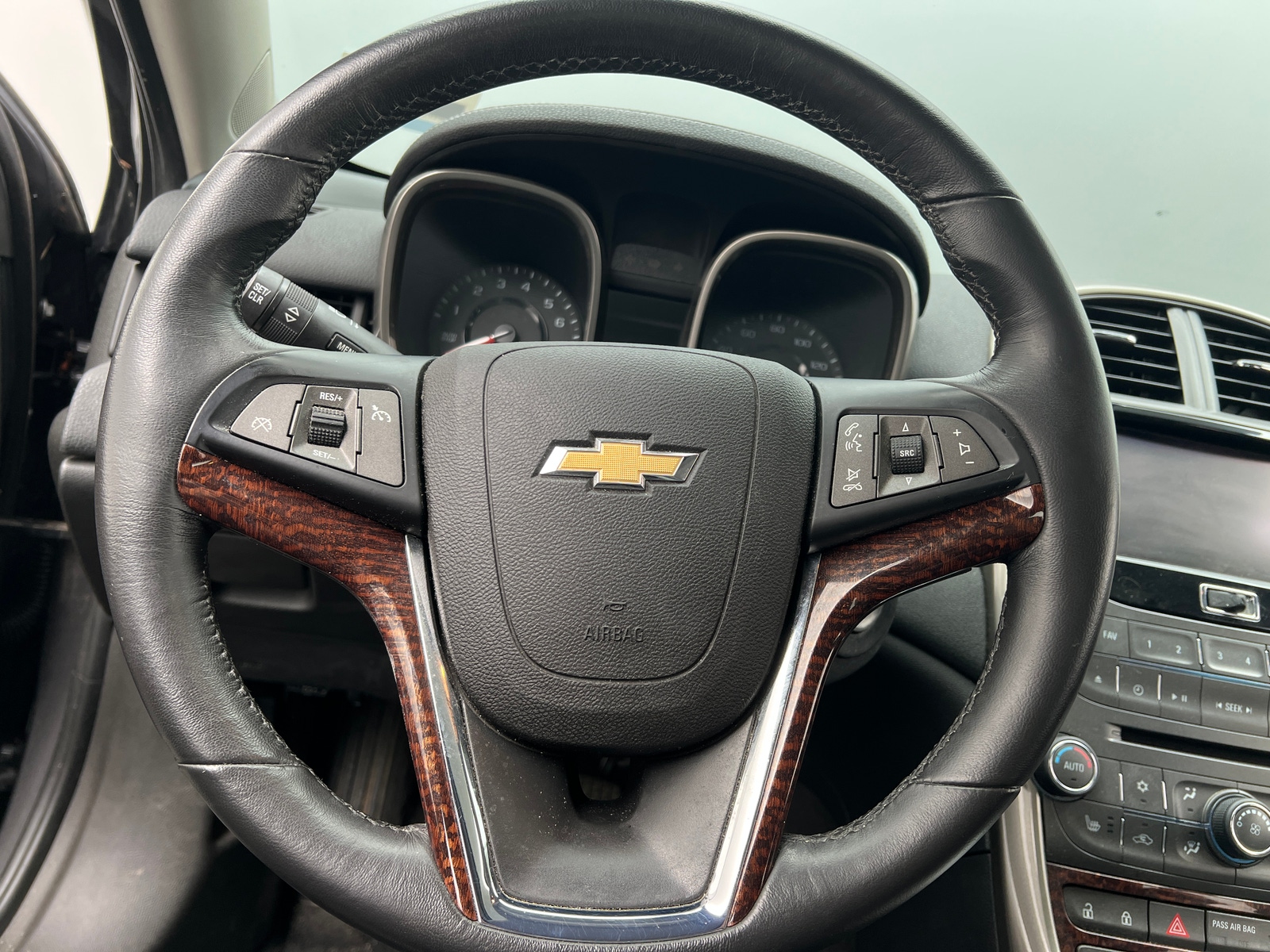 Thumbnail: 2013 Chevrolet Malibu - 5