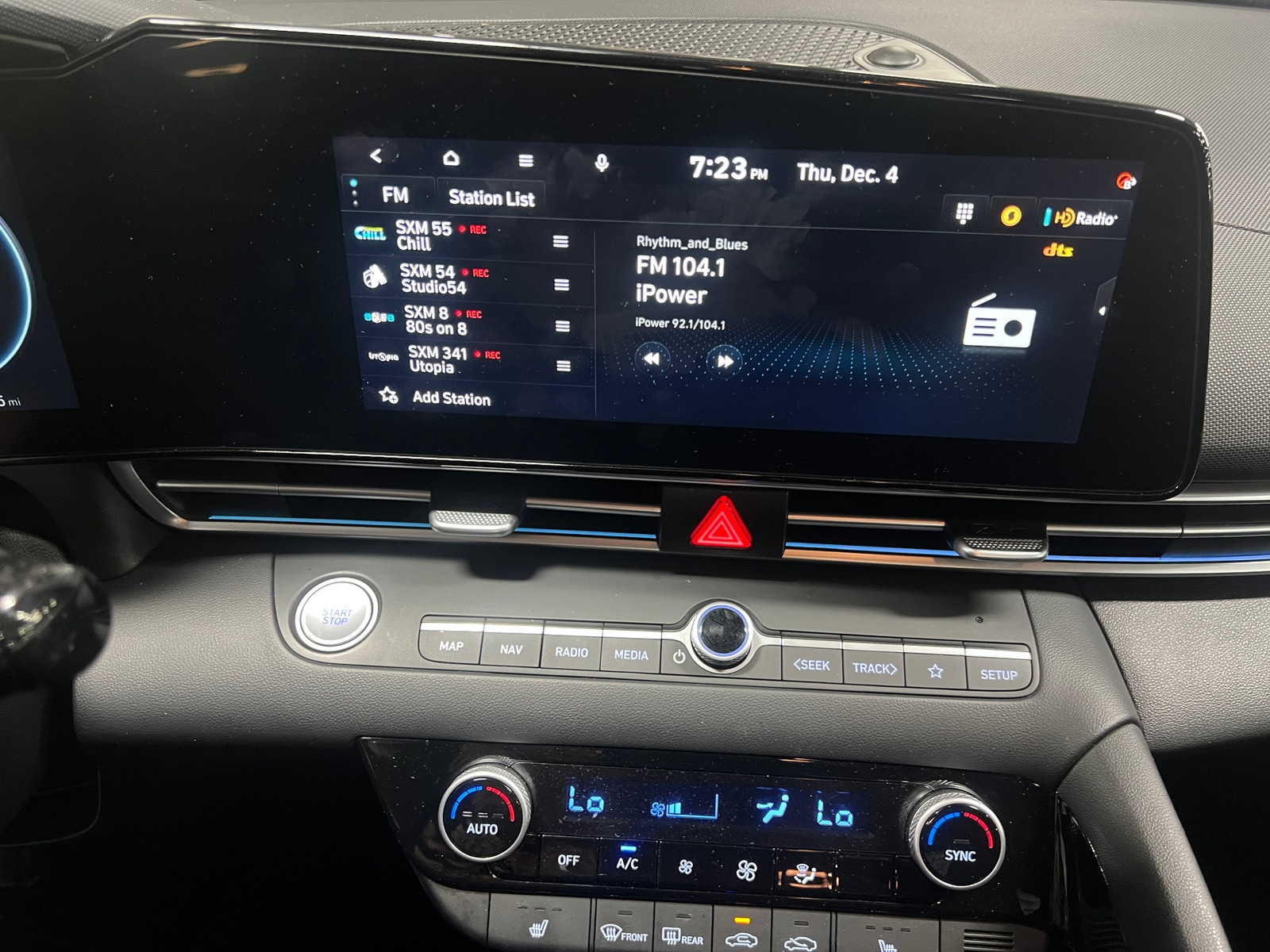 Thumbnail: 2025 Hyundai Elantra - 4