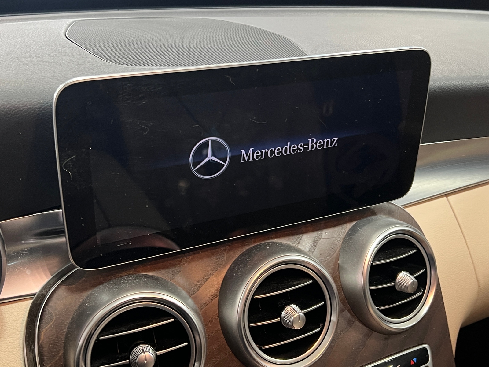 Thumbnail: 2021 Mercedes-Benz C-Class - 3
